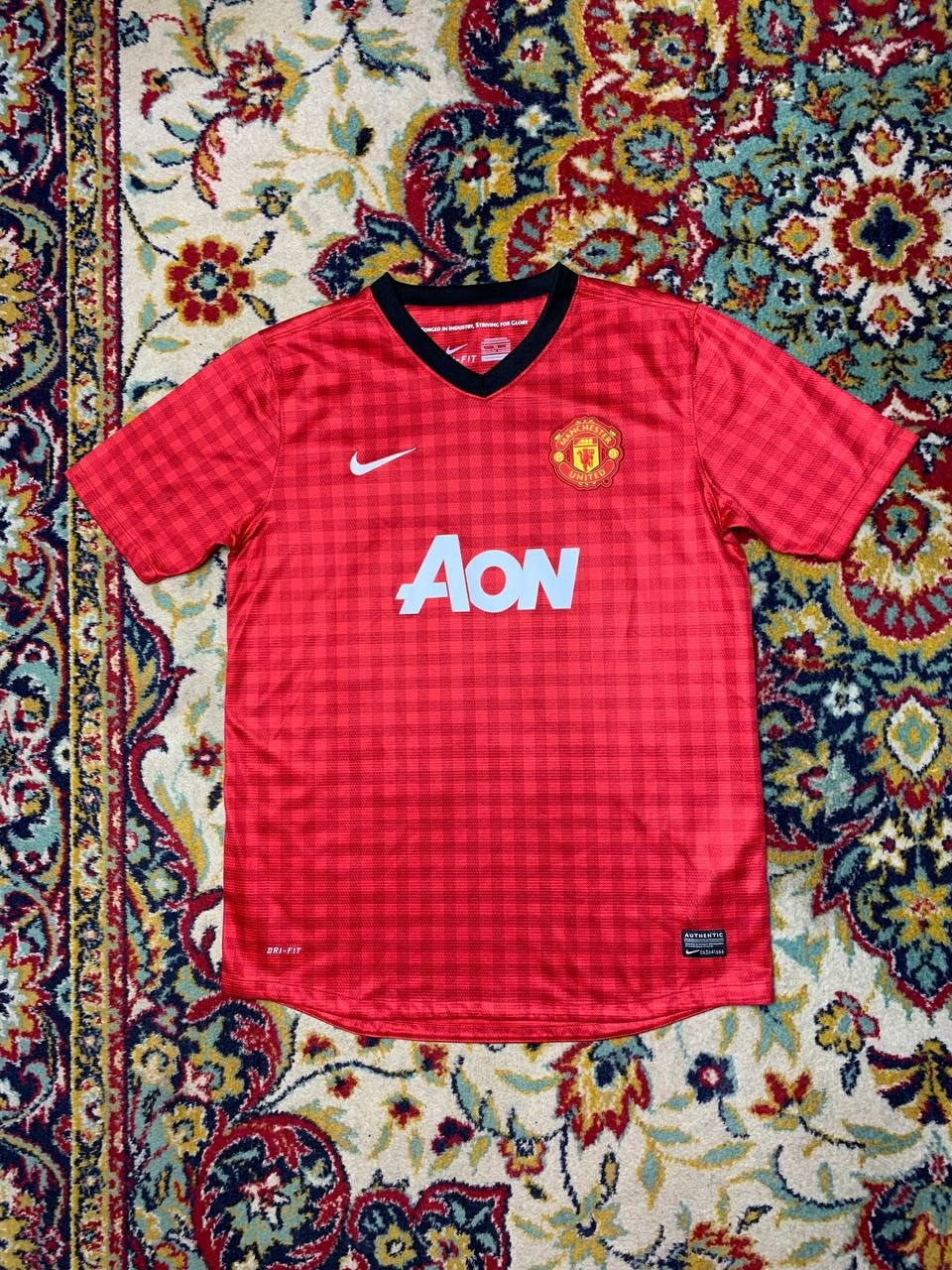 Nike MANCHESTER UNITED 2012-13 ORIGINAL SOCCER SHIRT 479278-623 Size US S / EU 44-46 / 1 - 1 Thumbnail