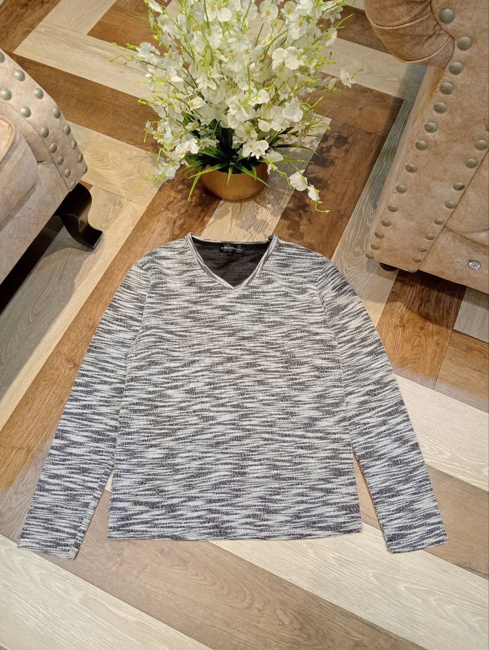 In The Attic IN THE ATTIC HOMME JAPAN V-NECK L/S T-SHIRT Size US L / EU 52-54 / 3 - 2 Thumbnail