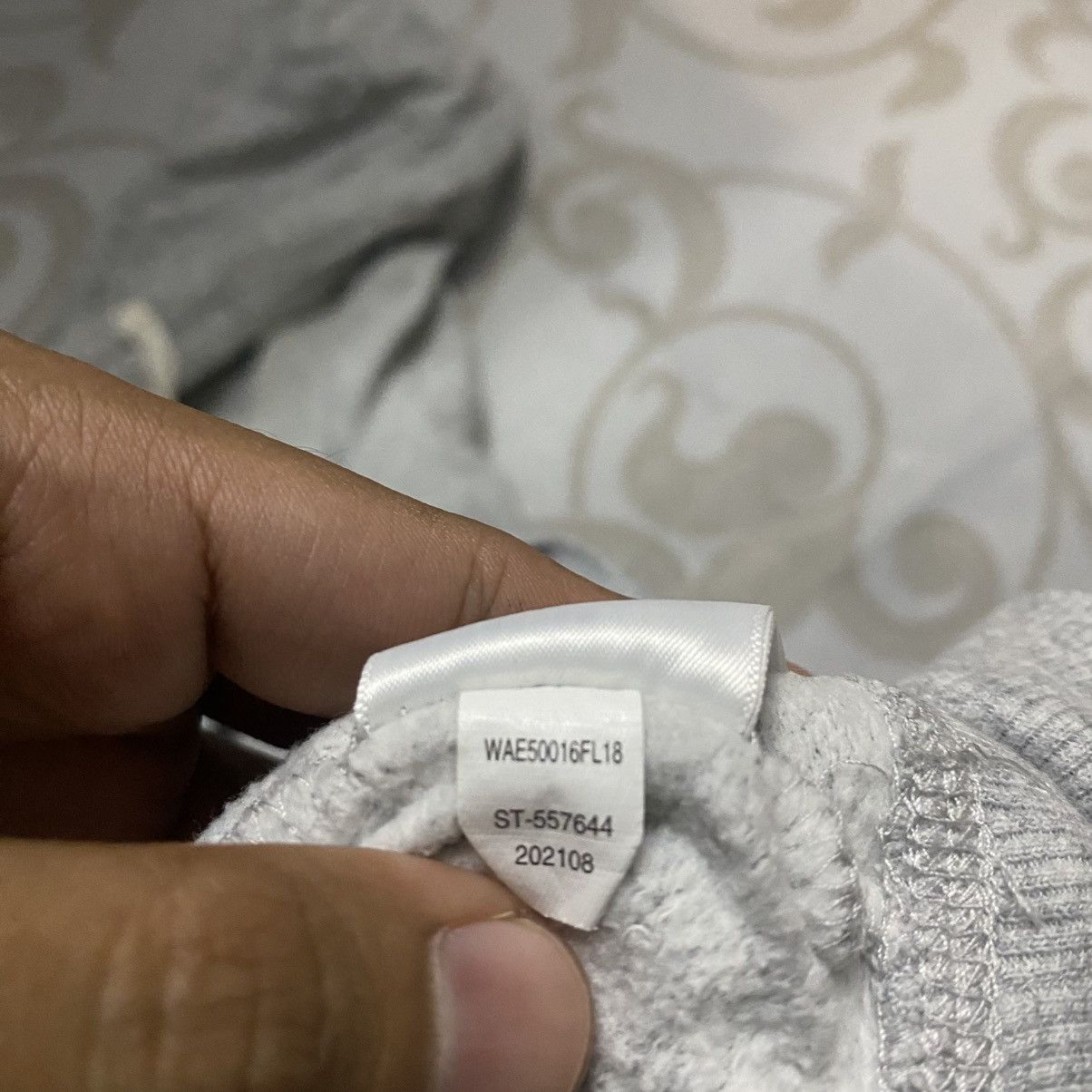 Other Amazon Essentials Plain Grey Hoodie Size US M / EU 48-50 / 2 - 3 Thumbnail