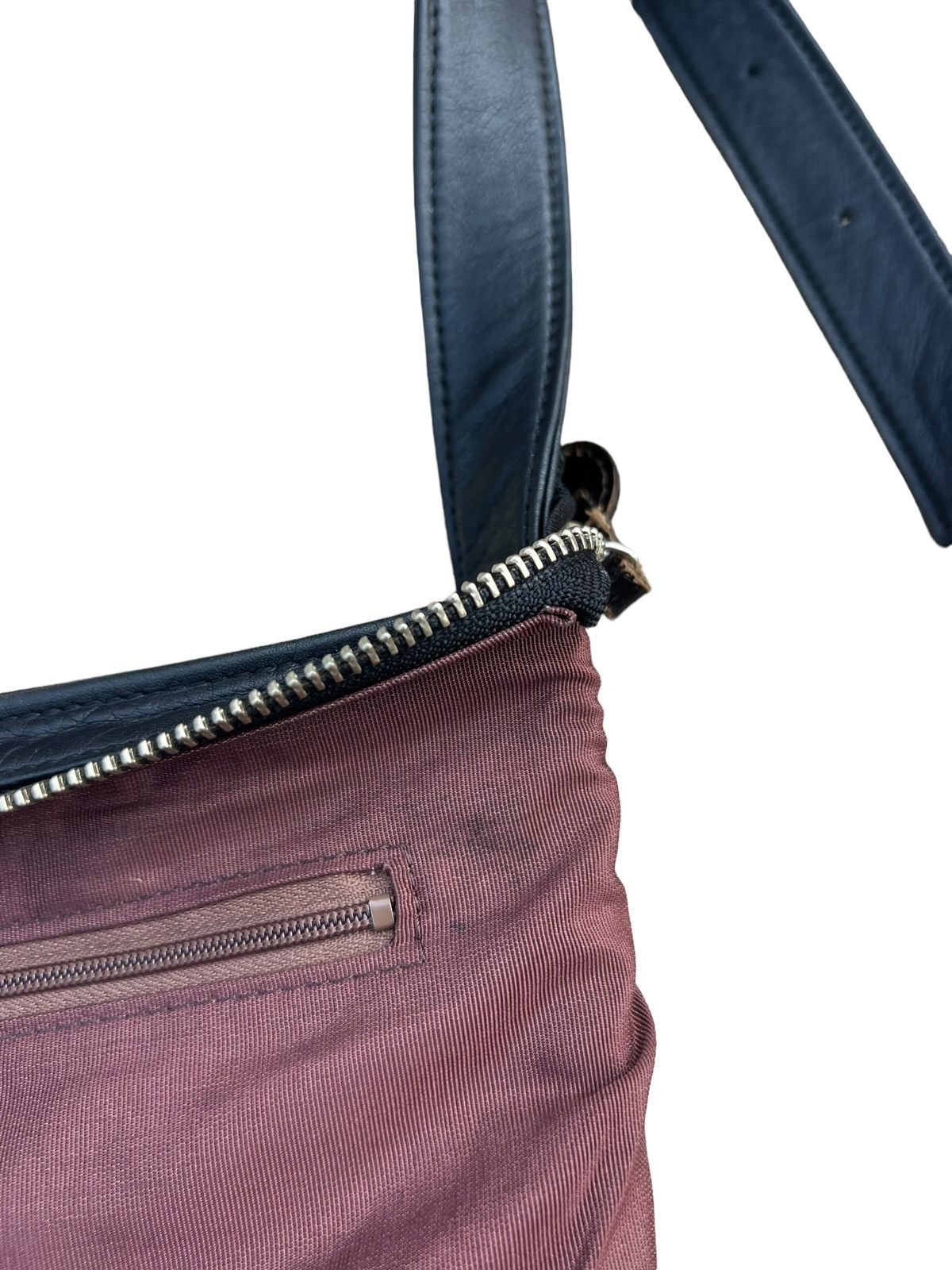 Leather Vintage Lily Japan Cargo Leather Bag Size ONE SIZE - 24 Thumbnail