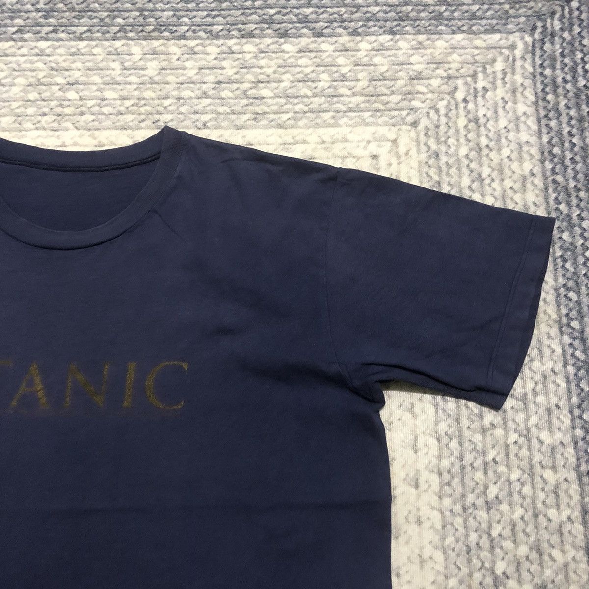 Rap Tees × Vintage Rare Distressed Vintage 90 Titanic Spellout Movie Tees Size US XL / EU 56 / 4 - 3 Thumbnail