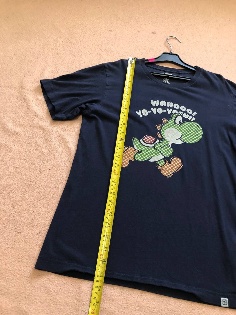 Uniqlo Uniqlo T-shirt Graphique Super Mario Nintendo Yoshi Size S Size US S / EU 44-46 / 1 - 9 Thumbnail