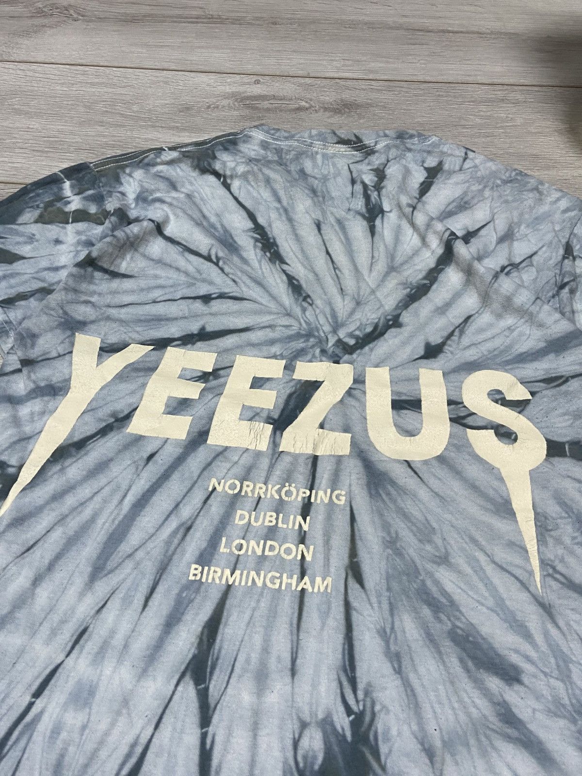 Kanye West Yeezus 2014 Wes Land Kanye West vintage tour t-shirt death Size US M / EU 48-50 / 2 - 9 Thumbnail