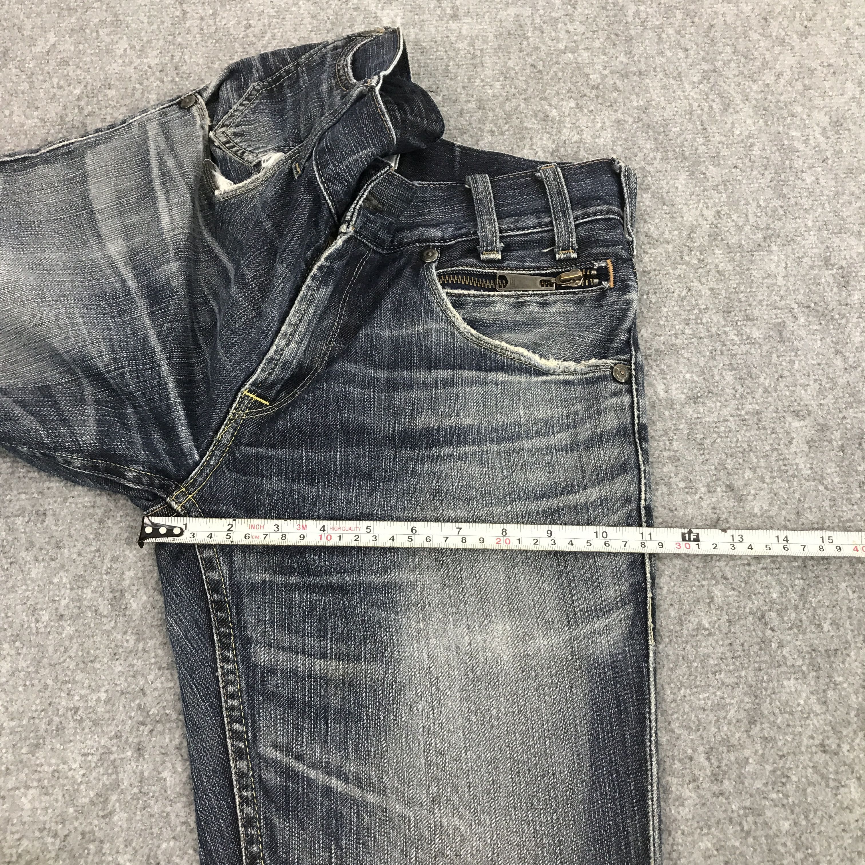 Levi's × Levi's Vintage Clothing Levis 511 Skinny Strauss distressed jean pants Size US 32 / EU 48 - 11 Thumbnail