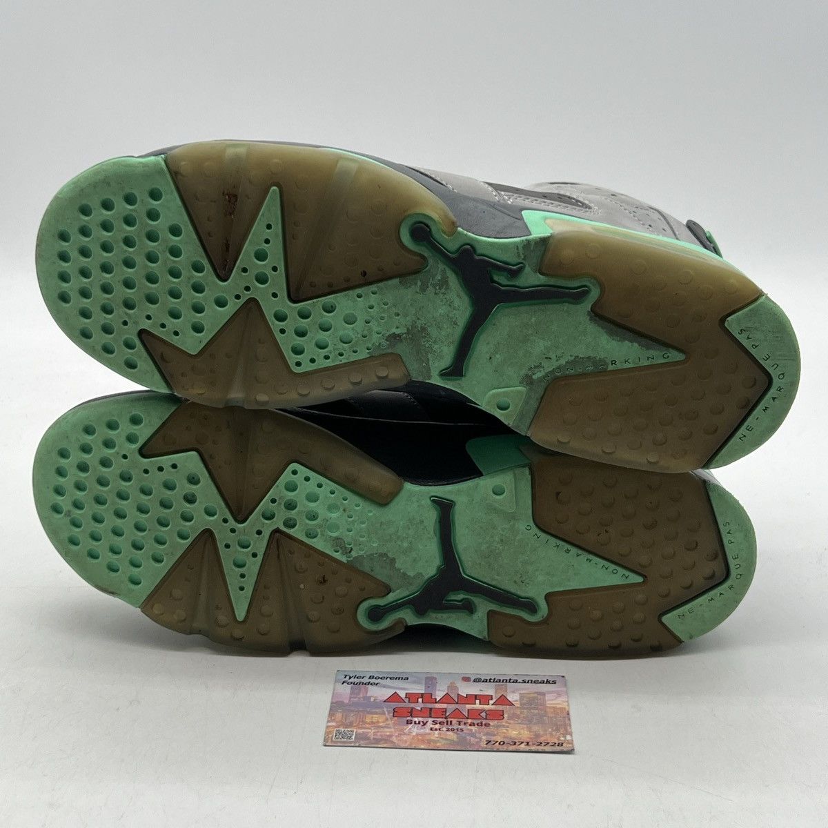 Jordan Brand Air Jordan 6 green glow Size US 8.5 / EU 41-42 - 7 Thumbnail
