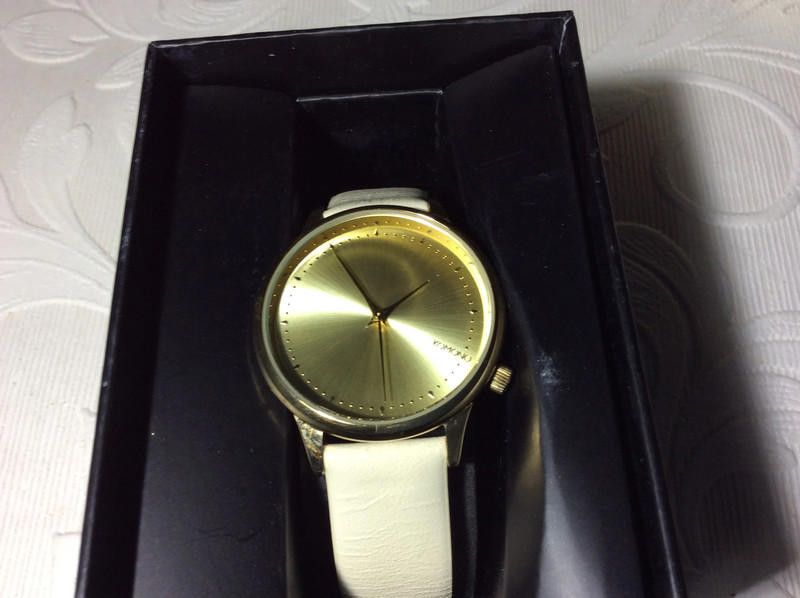 Komono Komono ladies gold dial cream leather strap watch Size ONE SIZE - 1 Thumbnail