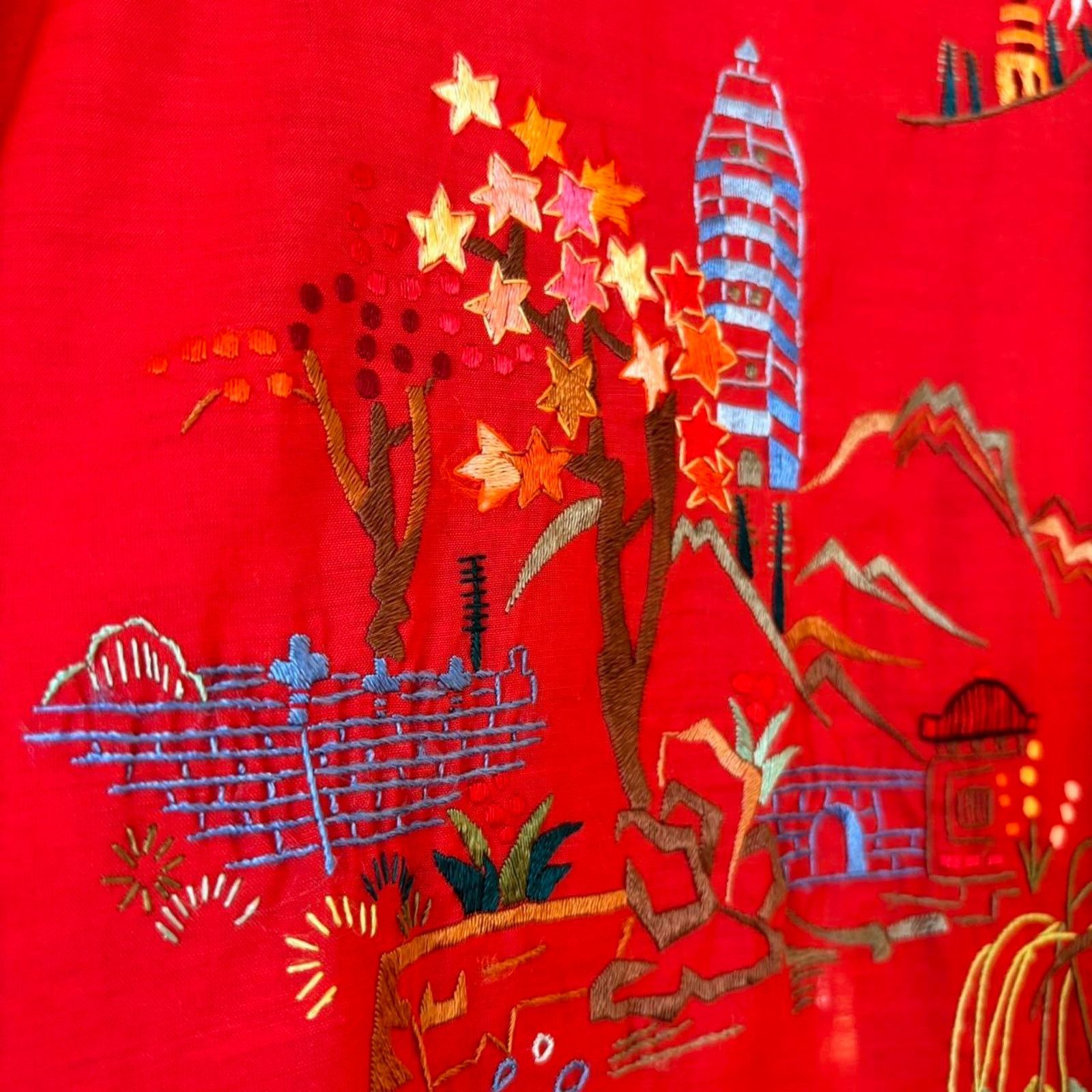 Vintage Vintage Hand Embroidered Chinese Red Belted Robe Medium Size M / US 6-8 / IT 42-44 - 5 Thumbnail
