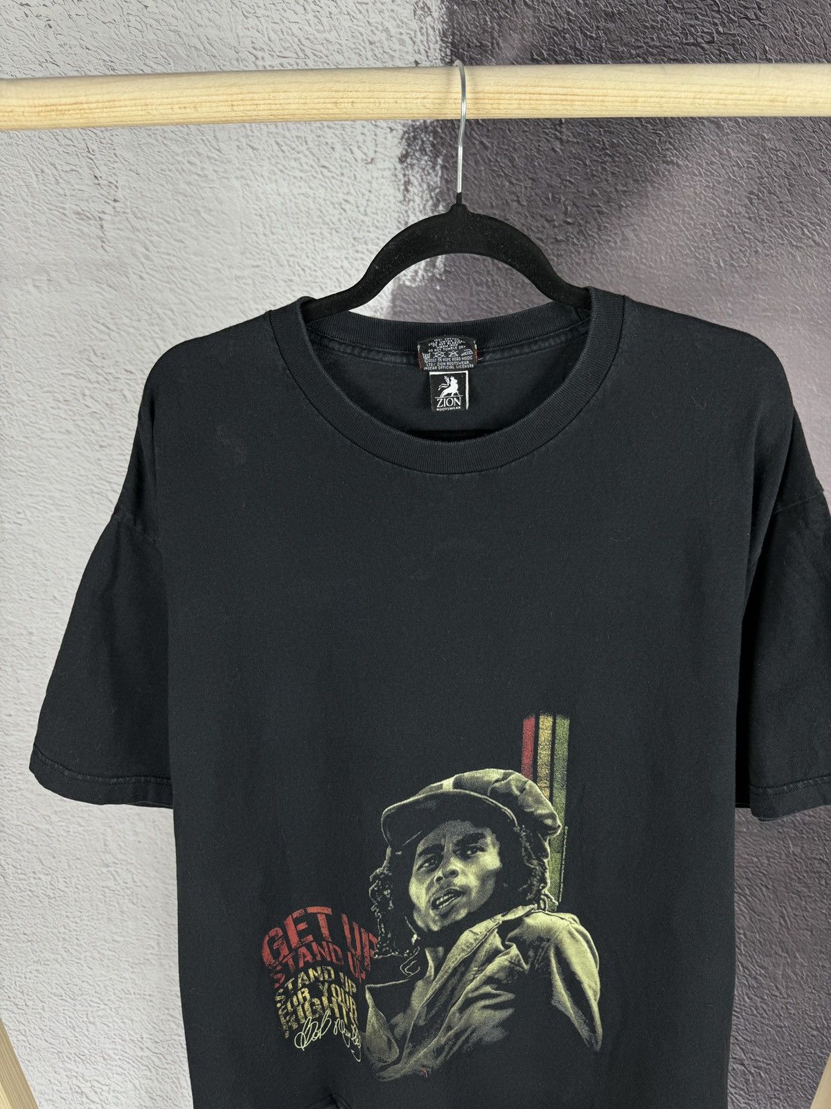 Bob Marley Zion Rootswear Bob Marley vintage 2007 Get Up band tee shirt Size US XL / EU 56 / 4 - 3 Thumbnail