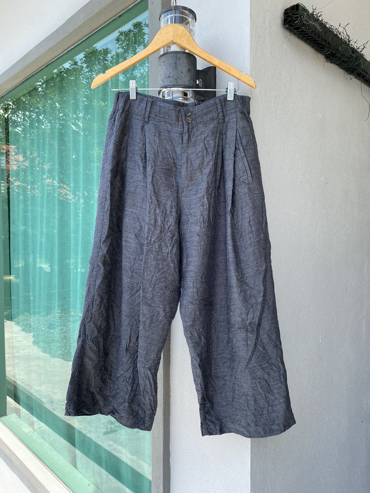 Issey Miyake × Japanese Brand Japanese Brand Issey Miyake Cropped Wide Pants Size US 30 / EU 46 - 1 Thumbnail