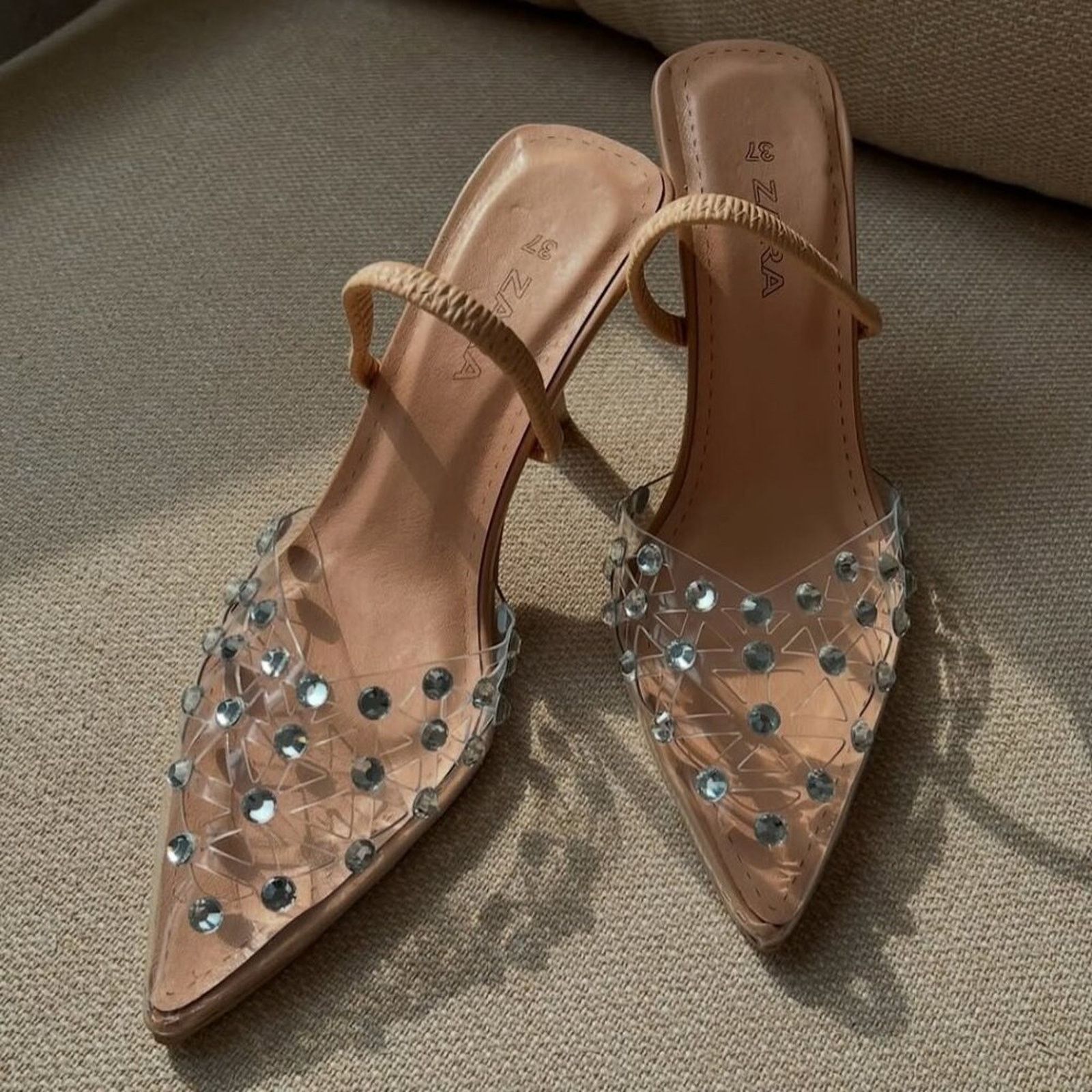 Zara ZARA Vinyl High Heels Size US 8 / IT 38 - 2 Thumbnail
