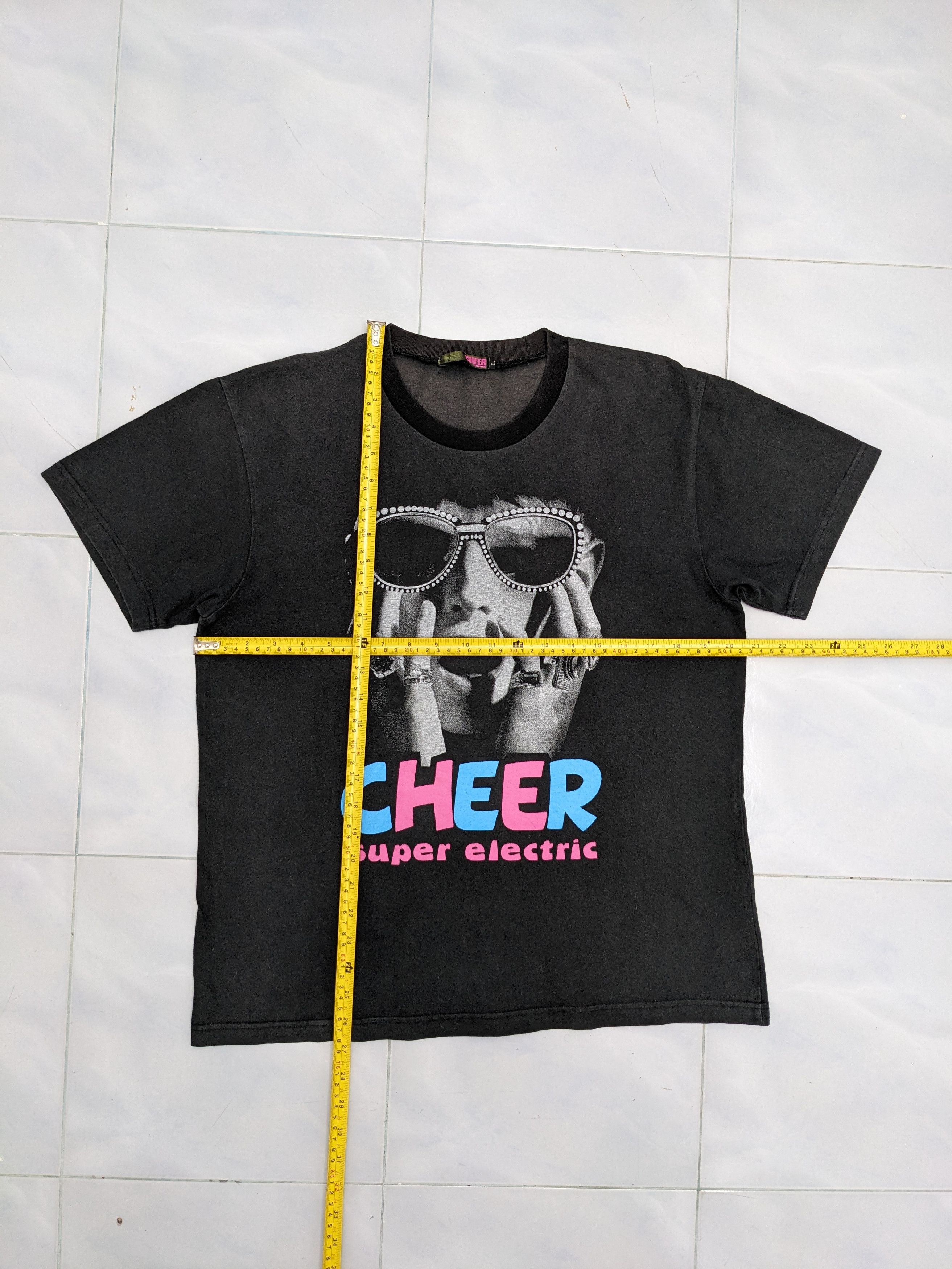 Other DESIGNER CHEER SUPER ELECTRIC TSHIRT Size US L / EU 52-54 / 3 - 6 Thumbnail