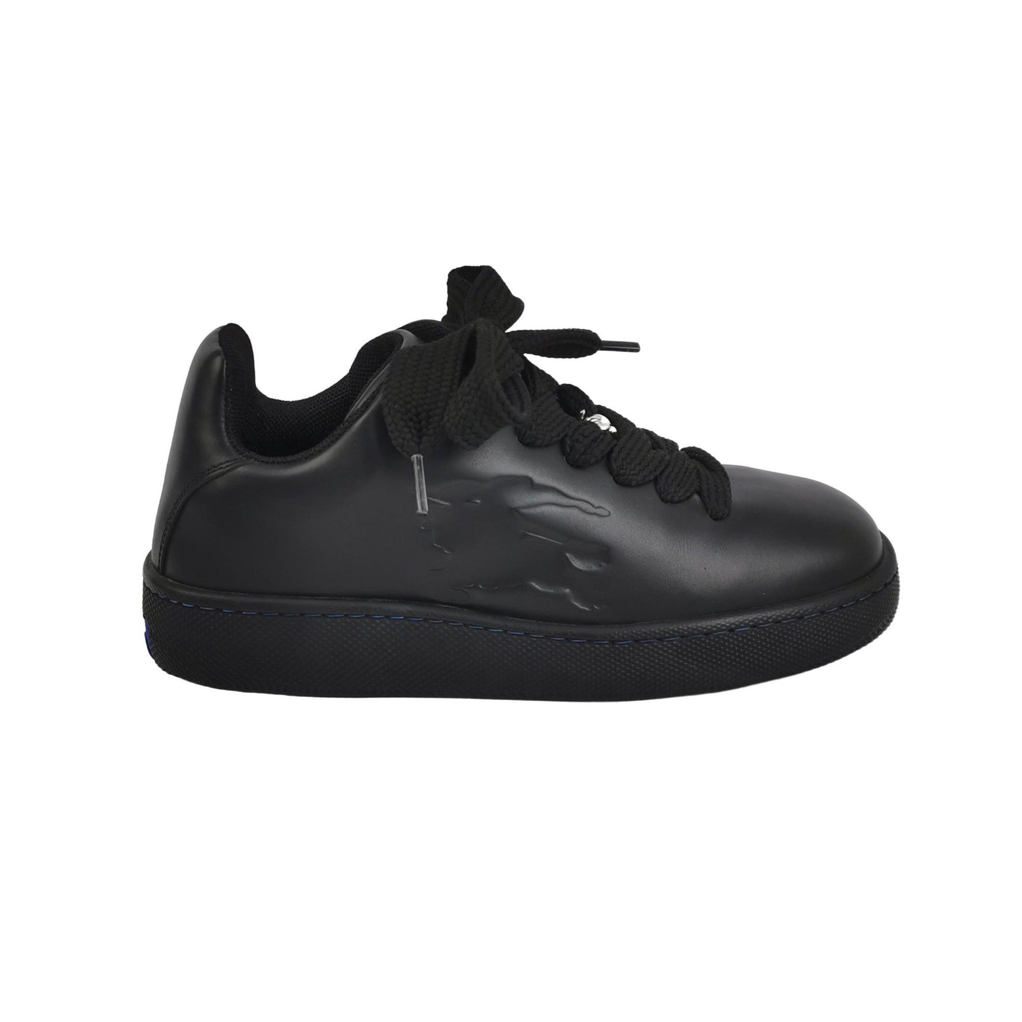 Burberry Burberry Embossed Logo Leather Low-Top Sneakers 40 Size US 7 / EU 40 - 1 Thumbnail