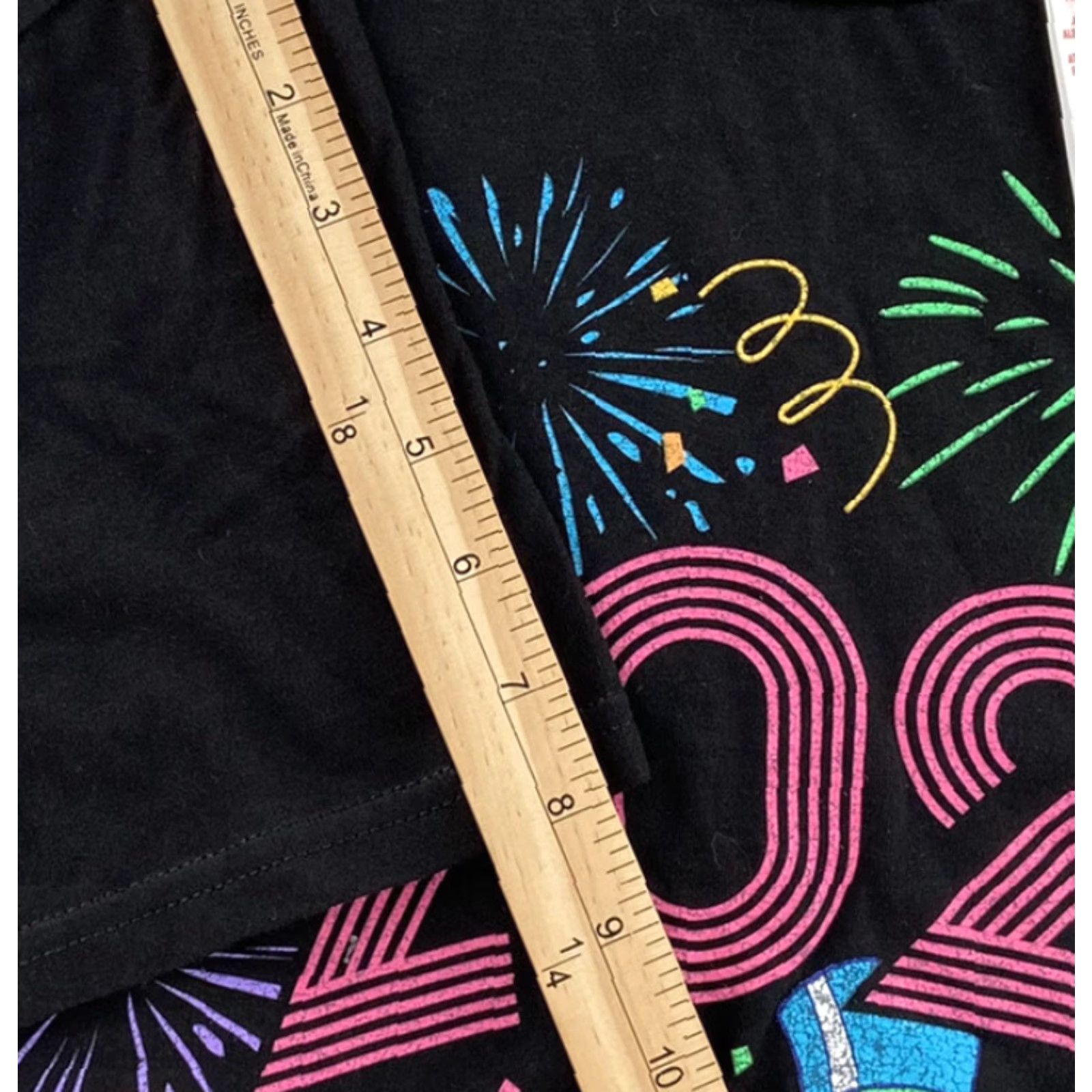 Disney VINTAGE Disney T-Shirt Adult XL Black Mickey Mouse Happy New Year 2022 Cartoon Unisex Size US XL / EU 56 / 4 - 7 Thumbnail