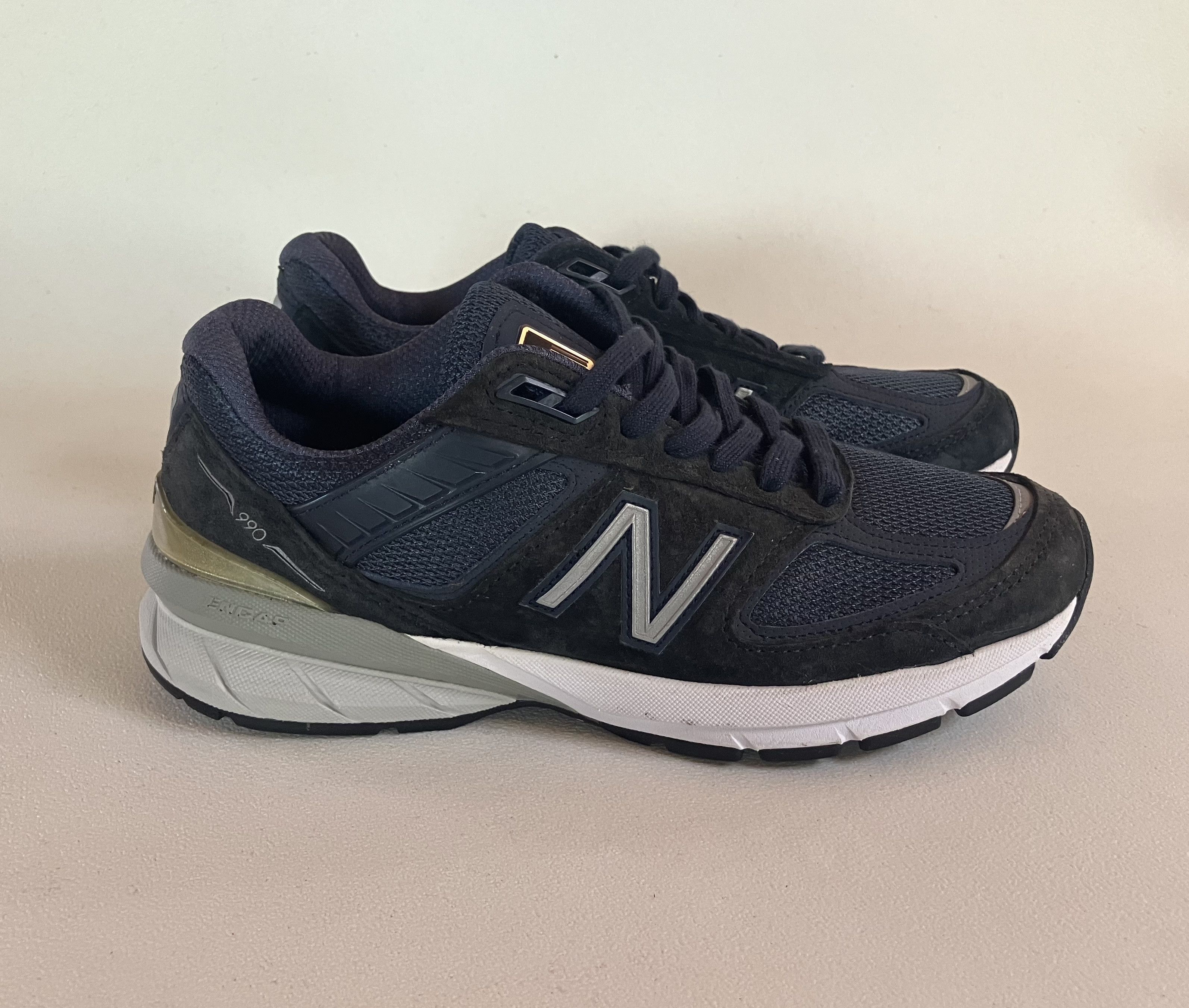 New Balance New Balance Made in USA 990 v5 - Navy Size US 7 / IT 37 - 2 Thumbnail
