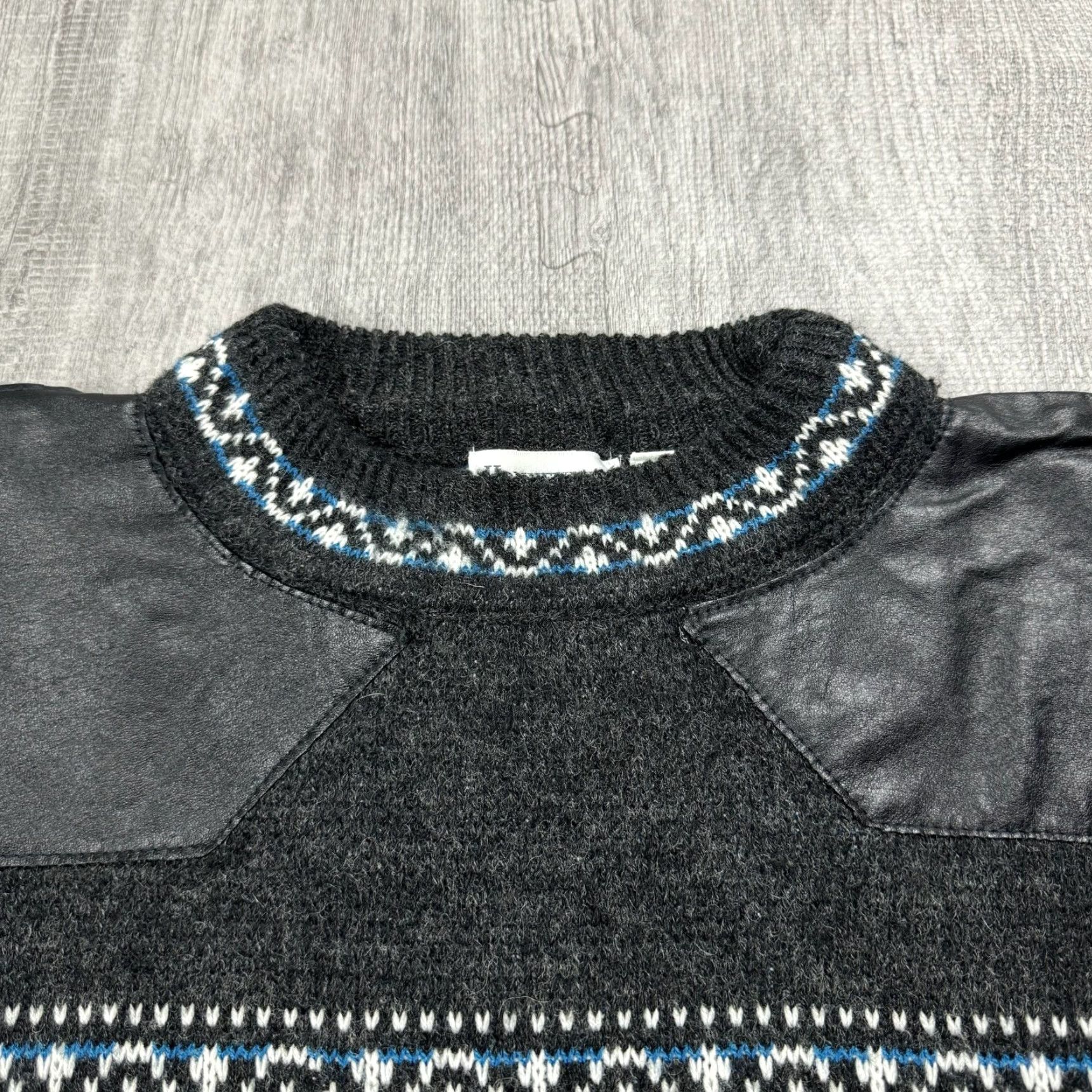 Vintage VINTAGE HONEYWELL AND TODD NORDIC SWEATER MENS PULLOVER CREWNECK BLACK FAIR ISLE SIZE M SKI WINTER Size M / US 6-8 / IT 42-44 - 2 Thumbnail