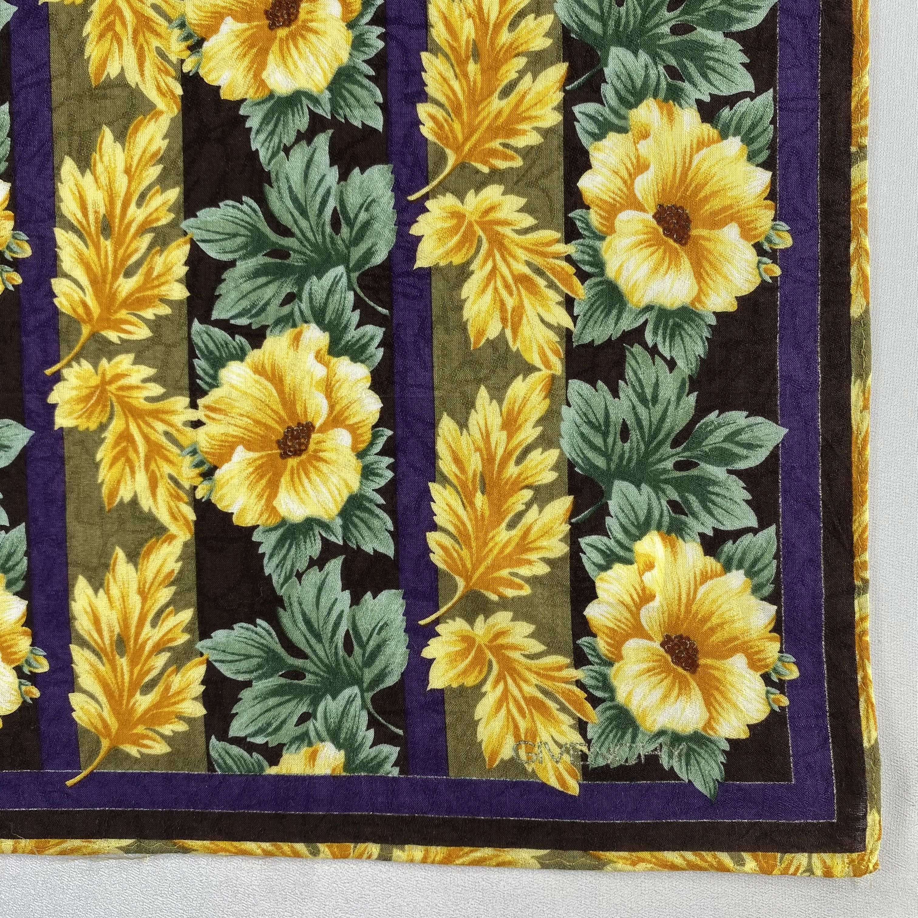 Vintage Givenchy Bandana/ Handkerchief / Neckerchief-P1335 Size ONE SIZE - 3 Thumbnail