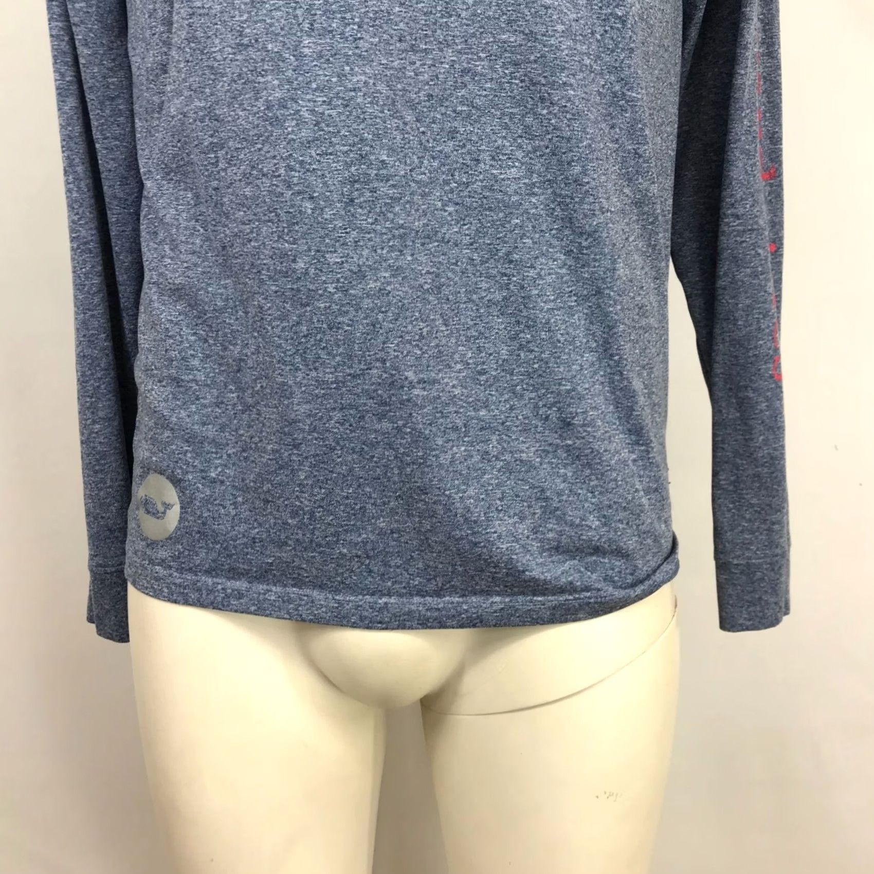Vineyard Vines VINEYARD VINES MEN'S XS BLUE CREW NECK LONG SLEEVE T-SHIRT - PERFORMANCE Shirt Size US XS / EU 42 / 0 - 4 Thumbnail