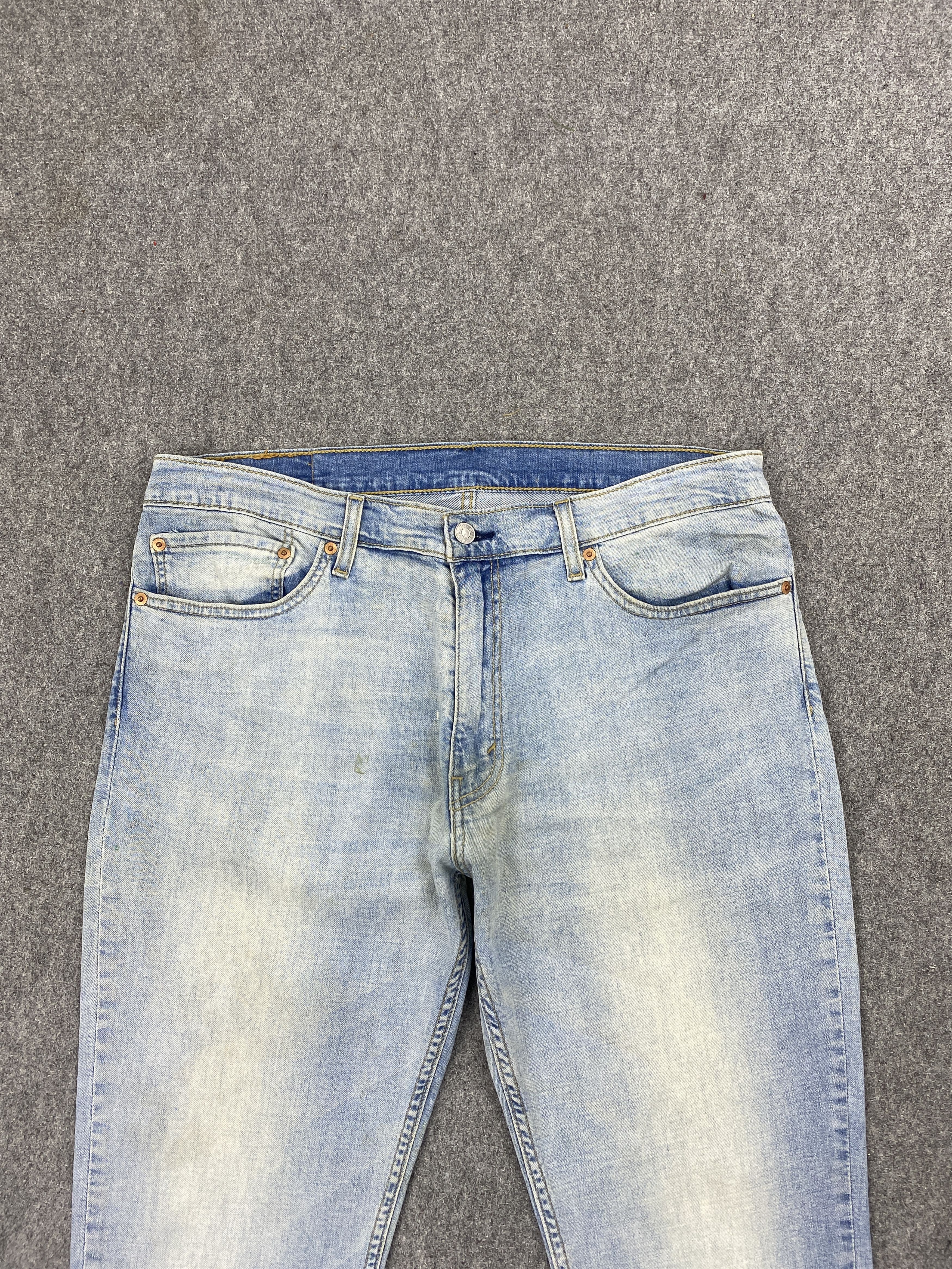 Levi's × Vintage Light Washed Vintage Levis 511 Slim Fit Jeans Size US 36 / EU 52 - 2 Thumbnail