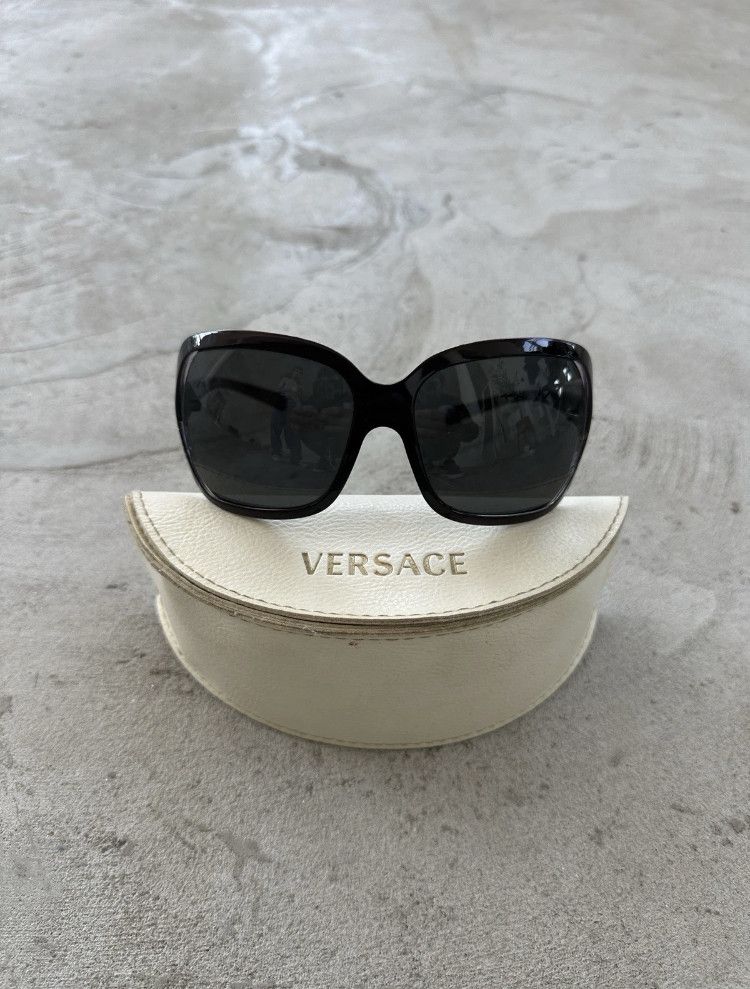Versace Vintage Sunglasses Versace Metal Logo Women’s Size ONE SIZE - 1 Thumbnail