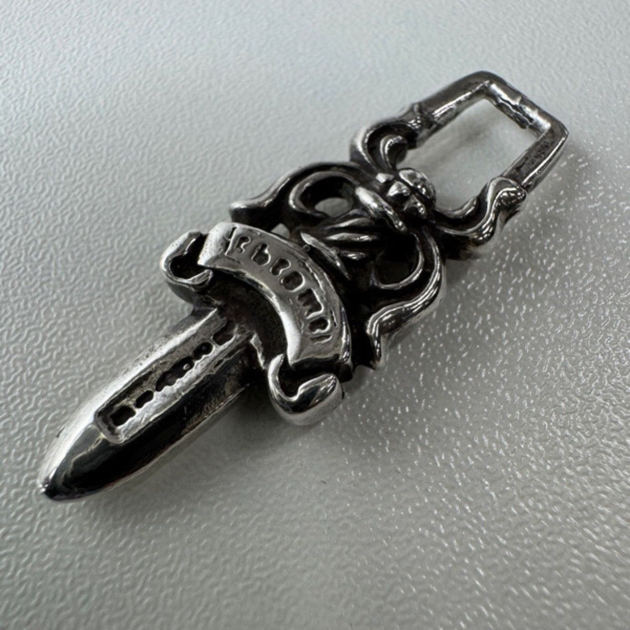 【CHROME HEARTS】DAGGER PENDANT Chrome Hearts Dagger Pendant Split Keyring Sterling Silver