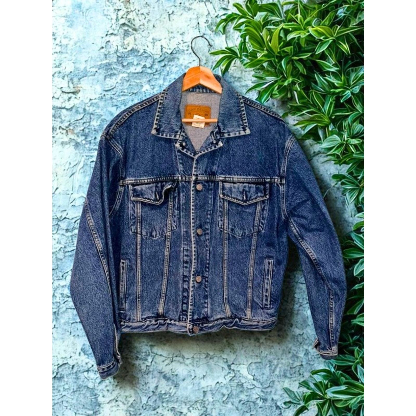GAP Denim Jacket Vintage 90s Medium Blue Jean Trucker Style