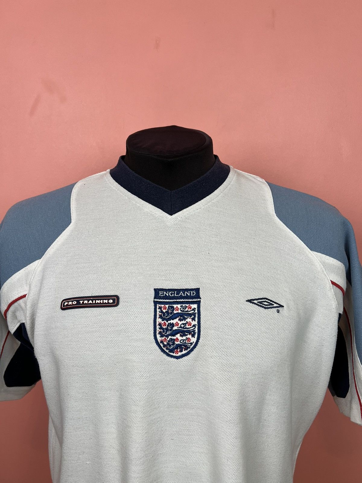 Umbro Umbro england pro training shirt tee jersey football Size US L / EU 52-54 / 3 - 4 Thumbnail