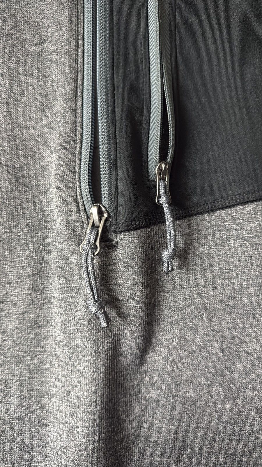 Columbia Spyder Gray and Black Lightweight Jacket - Like New Size US XL / EU 56 / 4 - 6 Thumbnail