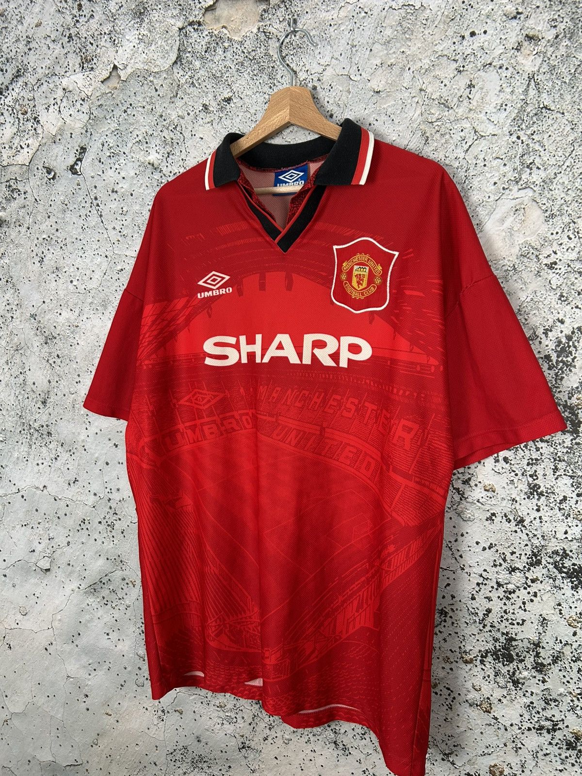 Umbro Vintage Manchester United 1994-96 Soccer Jersey Football Size US XL / EU 56 / 4 - 2 Thumbnail