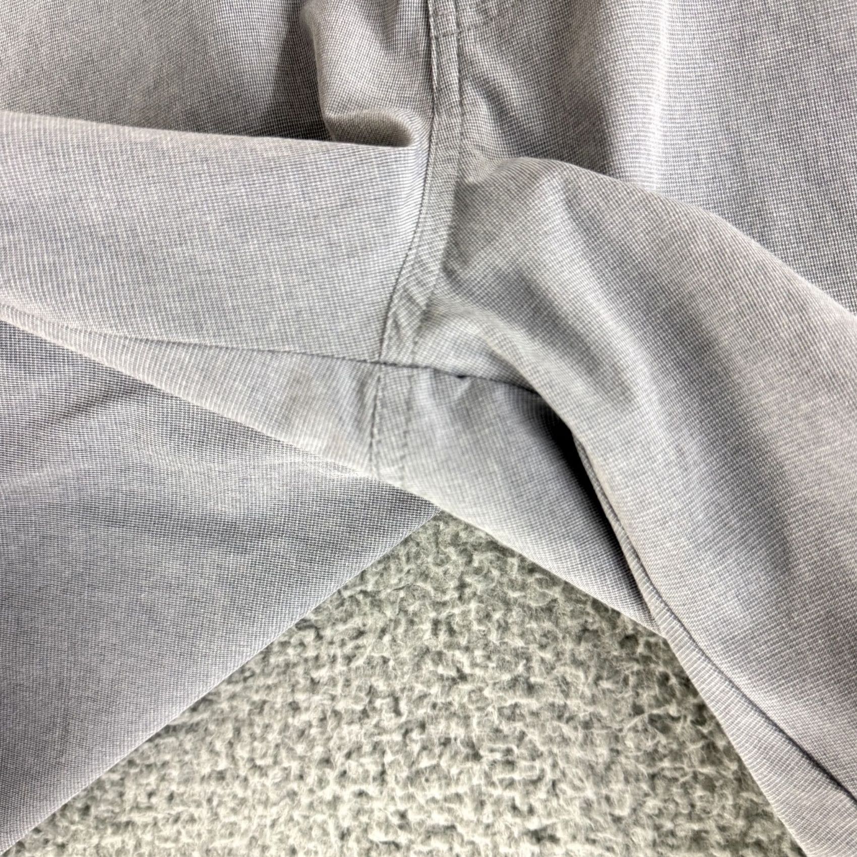 TravisMathew TravisMathew Beck Shorts Mens Size 40 Gray Performance Golf Stretch Casual Size US 40 / EU 56 - 4 Thumbnail