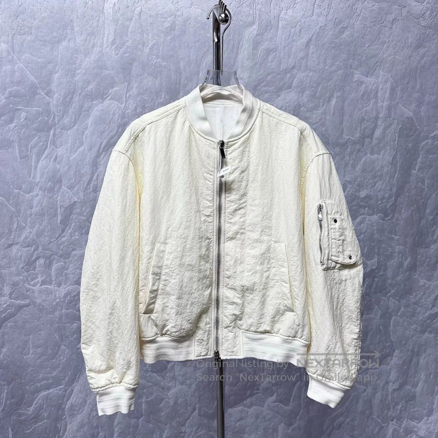 Dior dior travis scott embroidered logo bomber jacket. Size US L / EU 52-54 / 3 - 1 Thumbnail