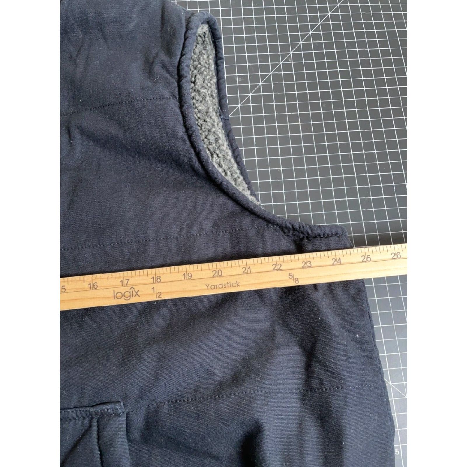 Lee Lee Vest Black Canvas Sherpa Lined Full Zip Pockets Adult XL Mens 90s Grunge Outdoor Workwear Jacket/Coat Style: Vest Size US XL / EU 56 / 4 - 5 Thumbnail
