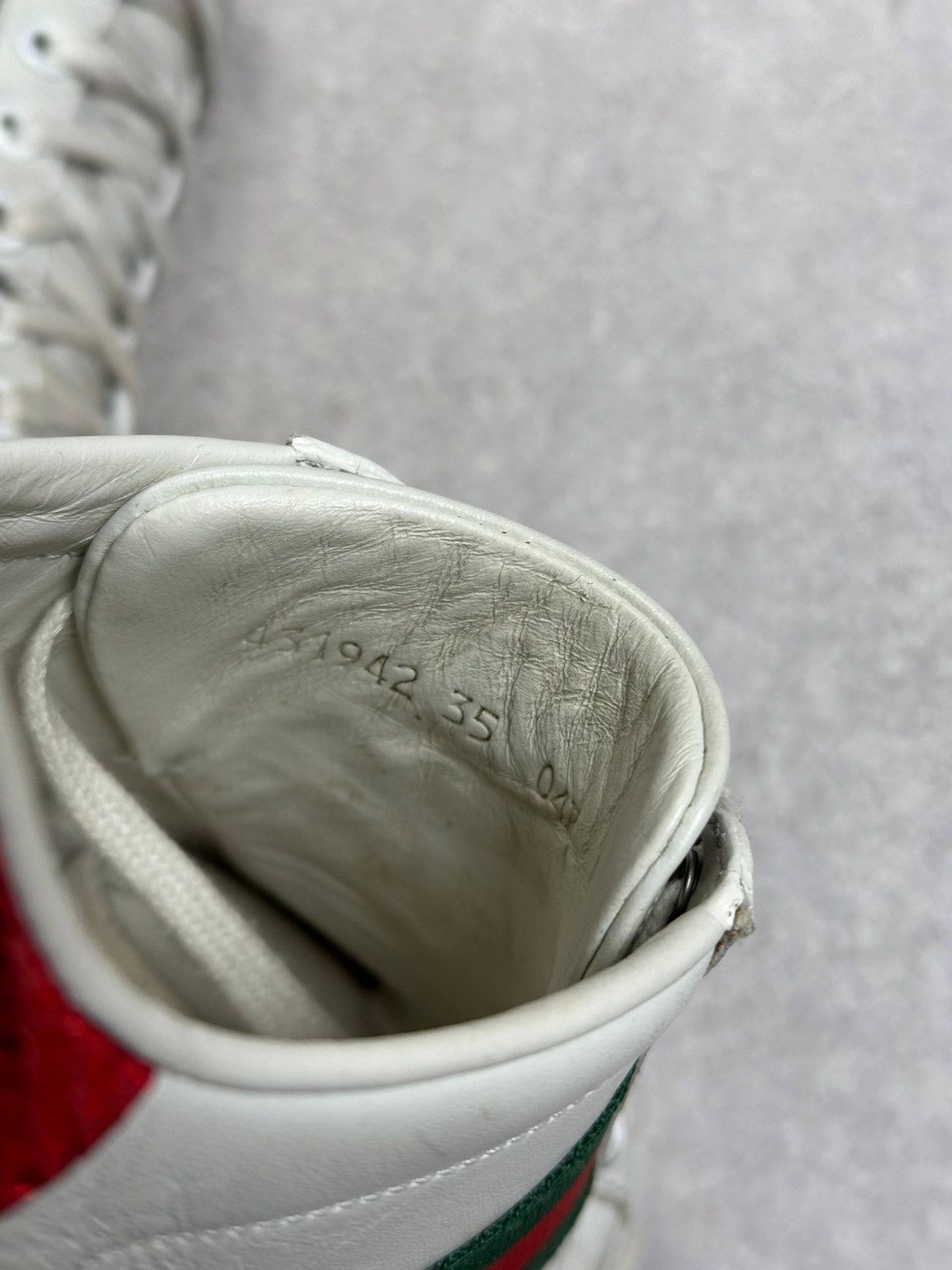 Gucci Vintage Gucci GG Low Leather Sneakers Womans EUR 35 Size US 5 / IT 35 - 8 Thumbnail
