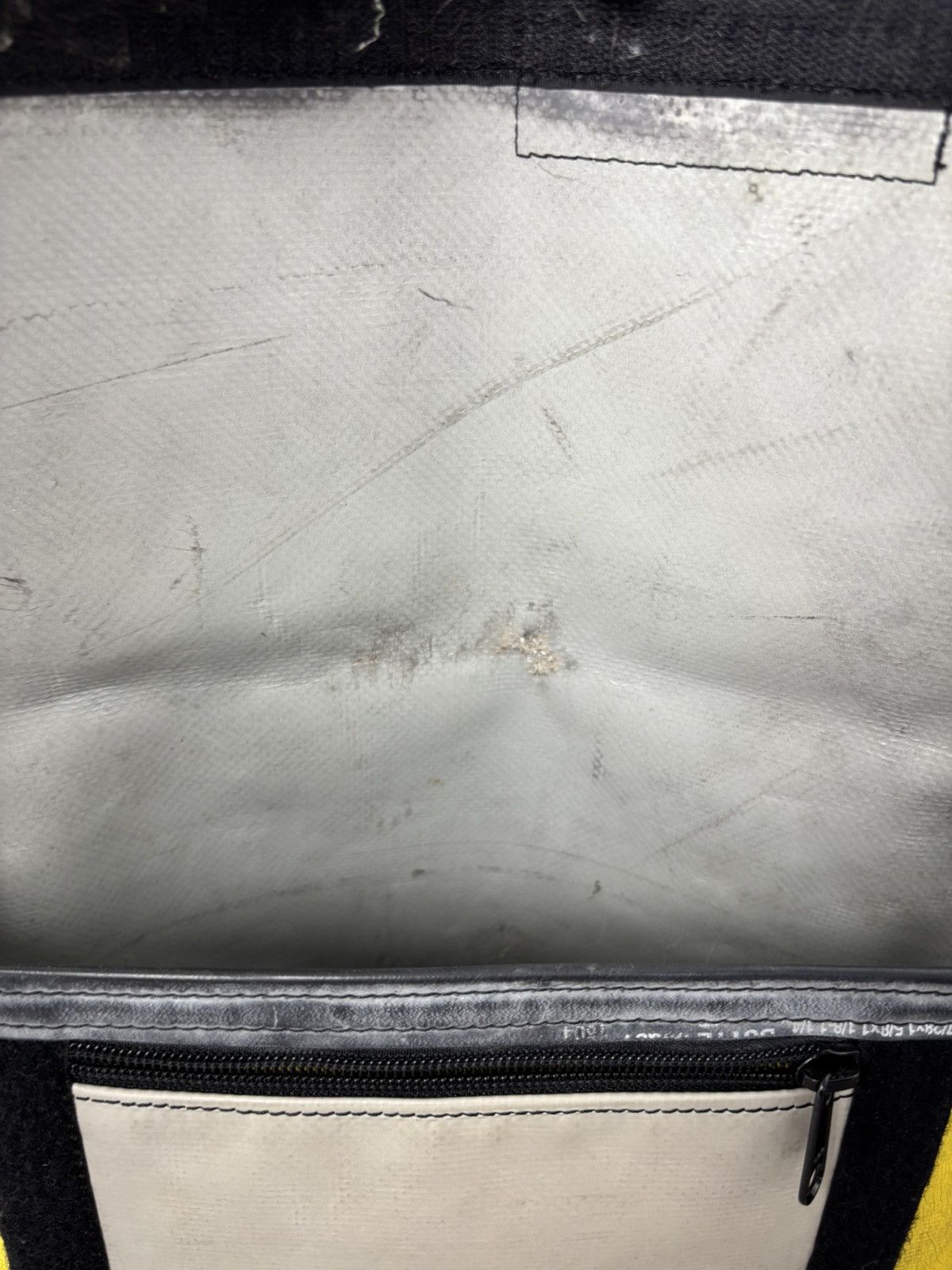 Freitag × Japanese Brand Freitag Recycled Messenger Crossbody Bag Size ONE SIZE - 17 Thumbnail