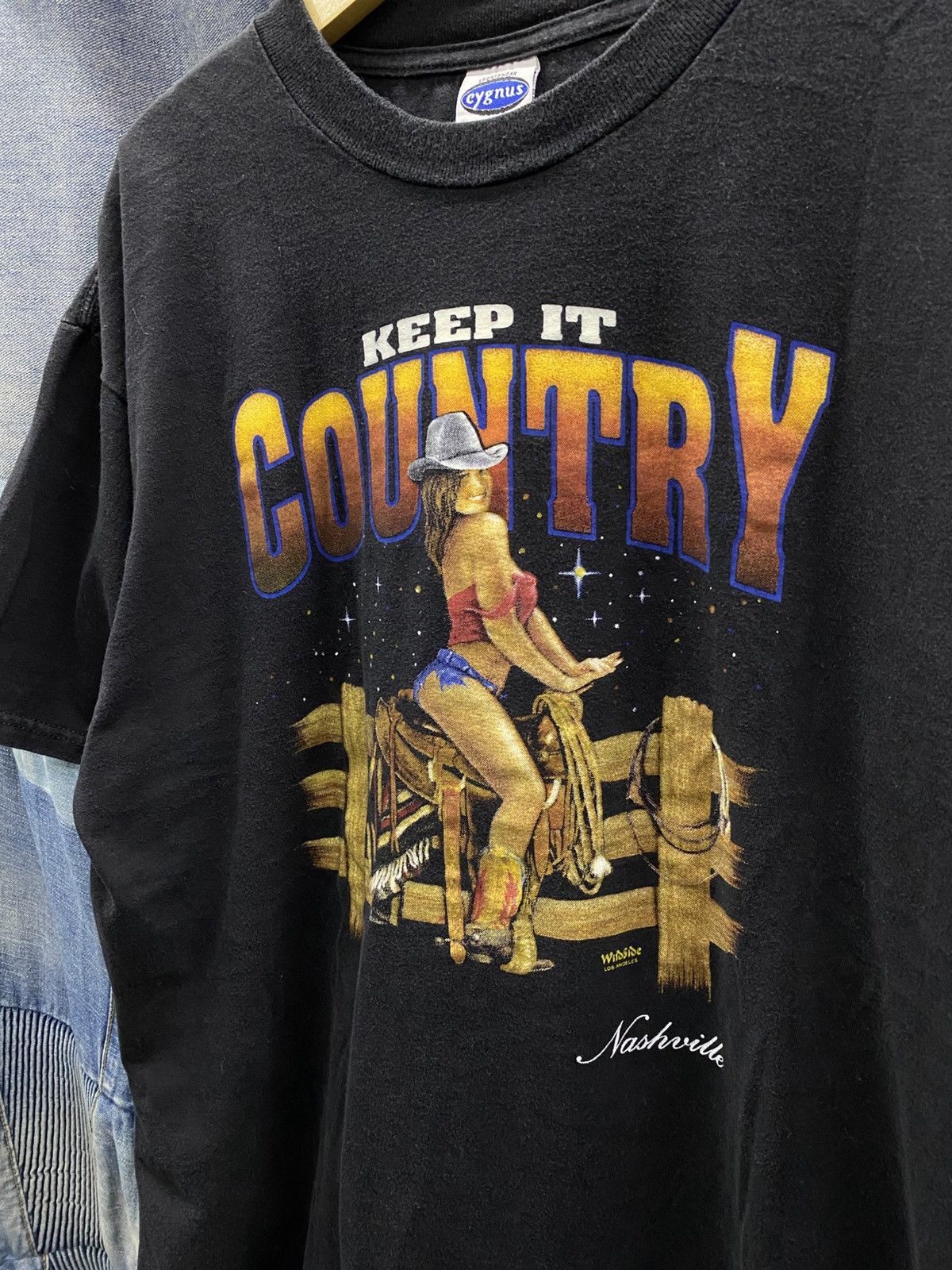 Designer × Vintage keep it country sexy tees Size US XL / EU 56 / 4 - 2 Thumbnail
