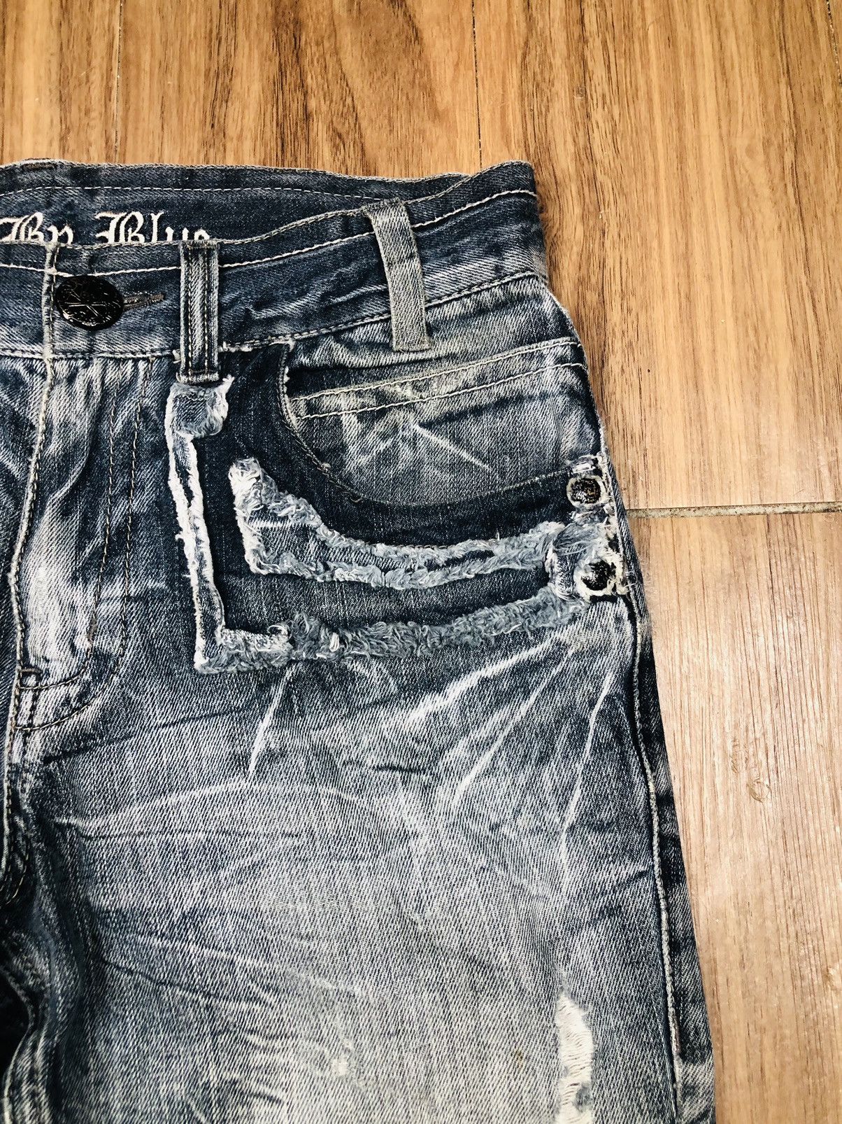 Other Blow By Blue Distress Bootcut Jeans (34) Size US 31 - 6 Thumbnail