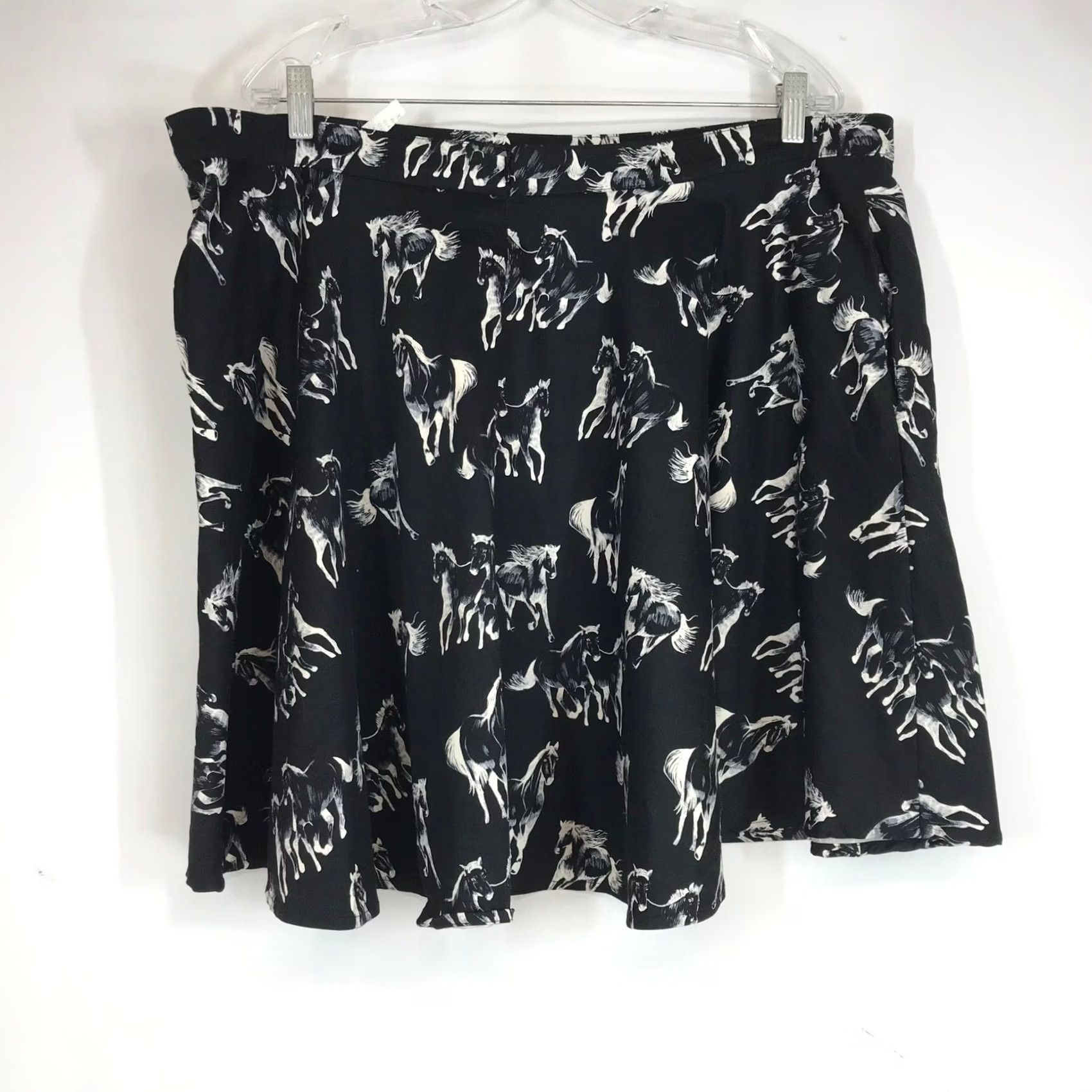 Vintage Eva Rose Skirt Black Horse Print A-Line Skirt Size 2X Women Midi Skater Elastic Waist Lined Cotton Spandex Casual Vintage: No Size 40" / US 18 - 4 Thumbnail