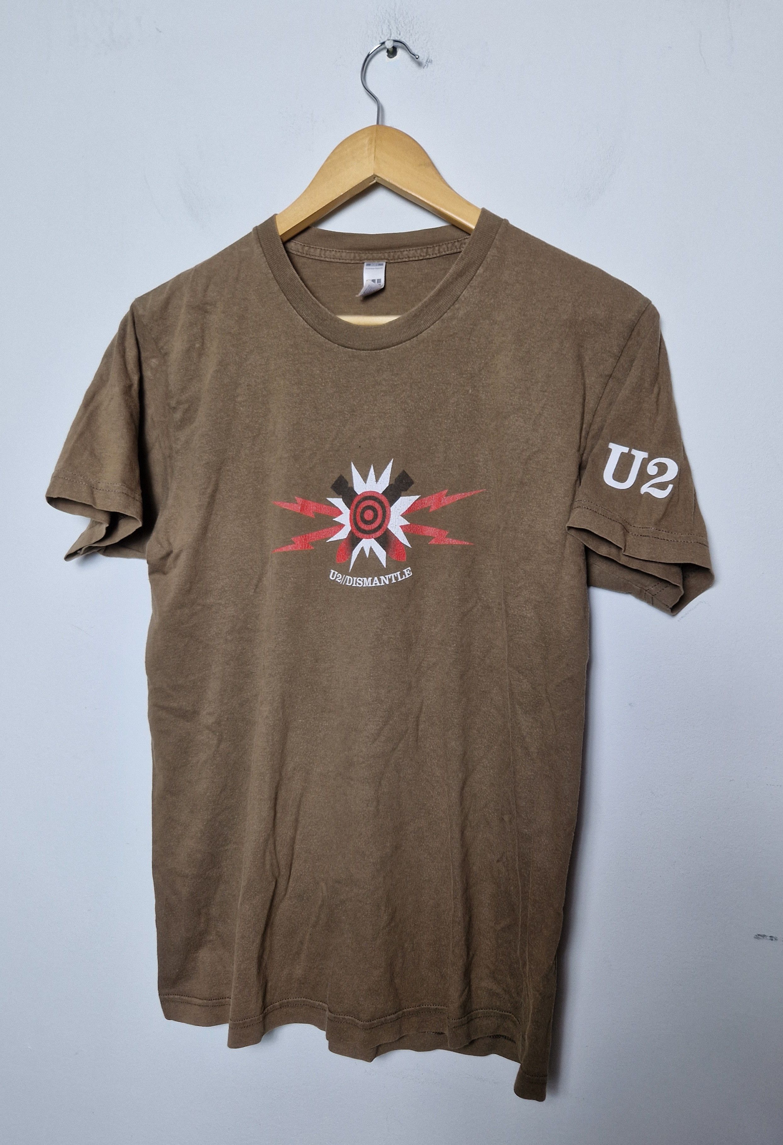 Band Tees U2 VERTIGO TOUR 2001 DISMANTLE TEE y2k made in usa Size US M / EU 48-50 / 2 - 1 Thumbnail