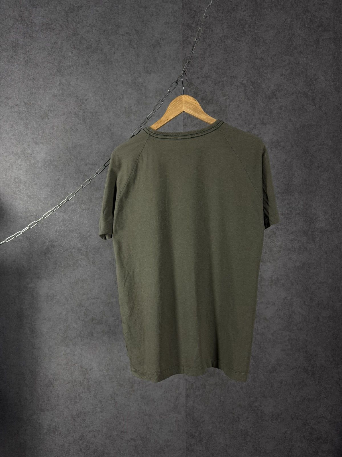 Diesel Diesel vintage designer center logo tee Size US L / EU 52-54 / 3 - 7 Thumbnail