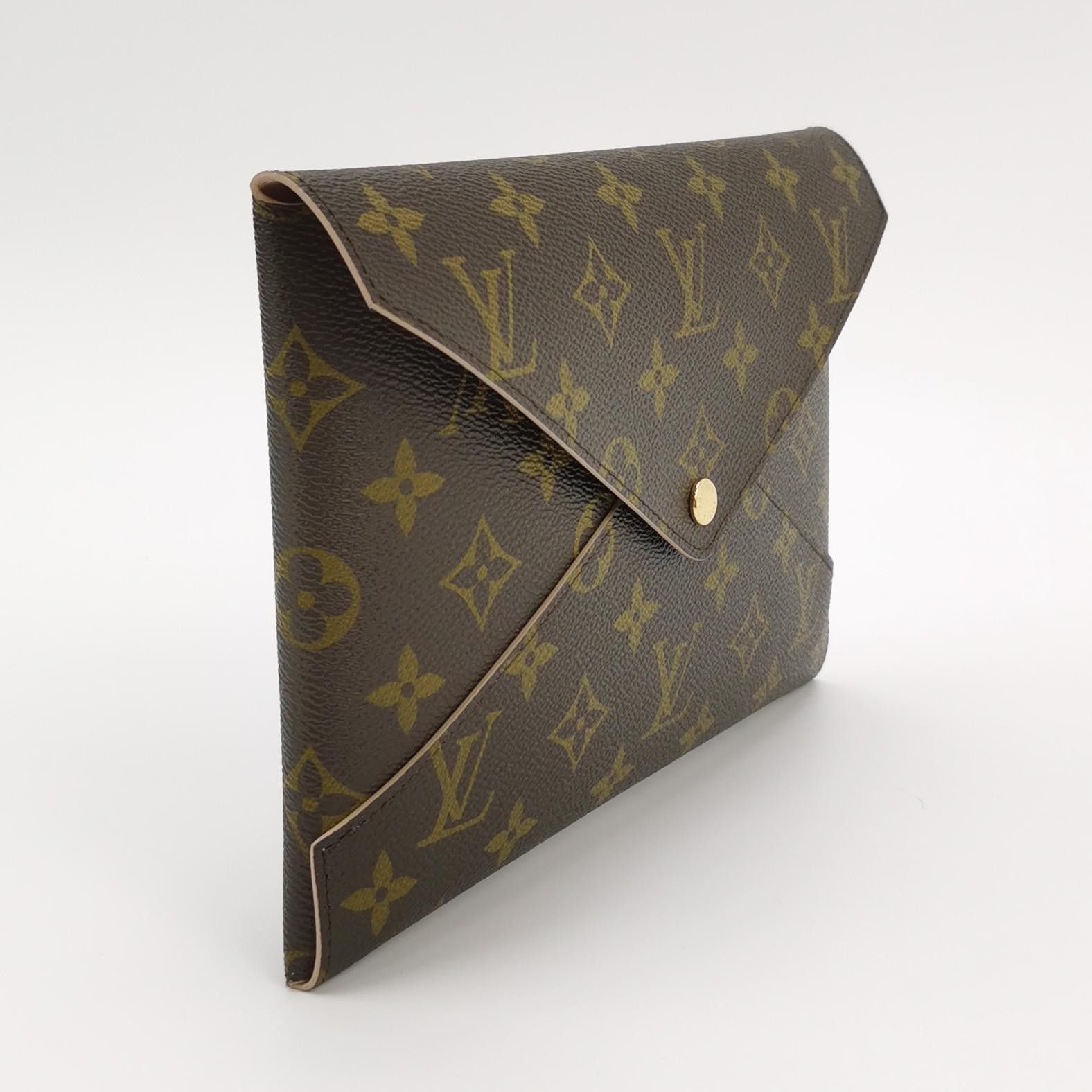 Louis Vuitton Louis Vuitton (LV) Pochette Kirigami monogram independent s Size ONE SIZE - 2 Thumbnail
