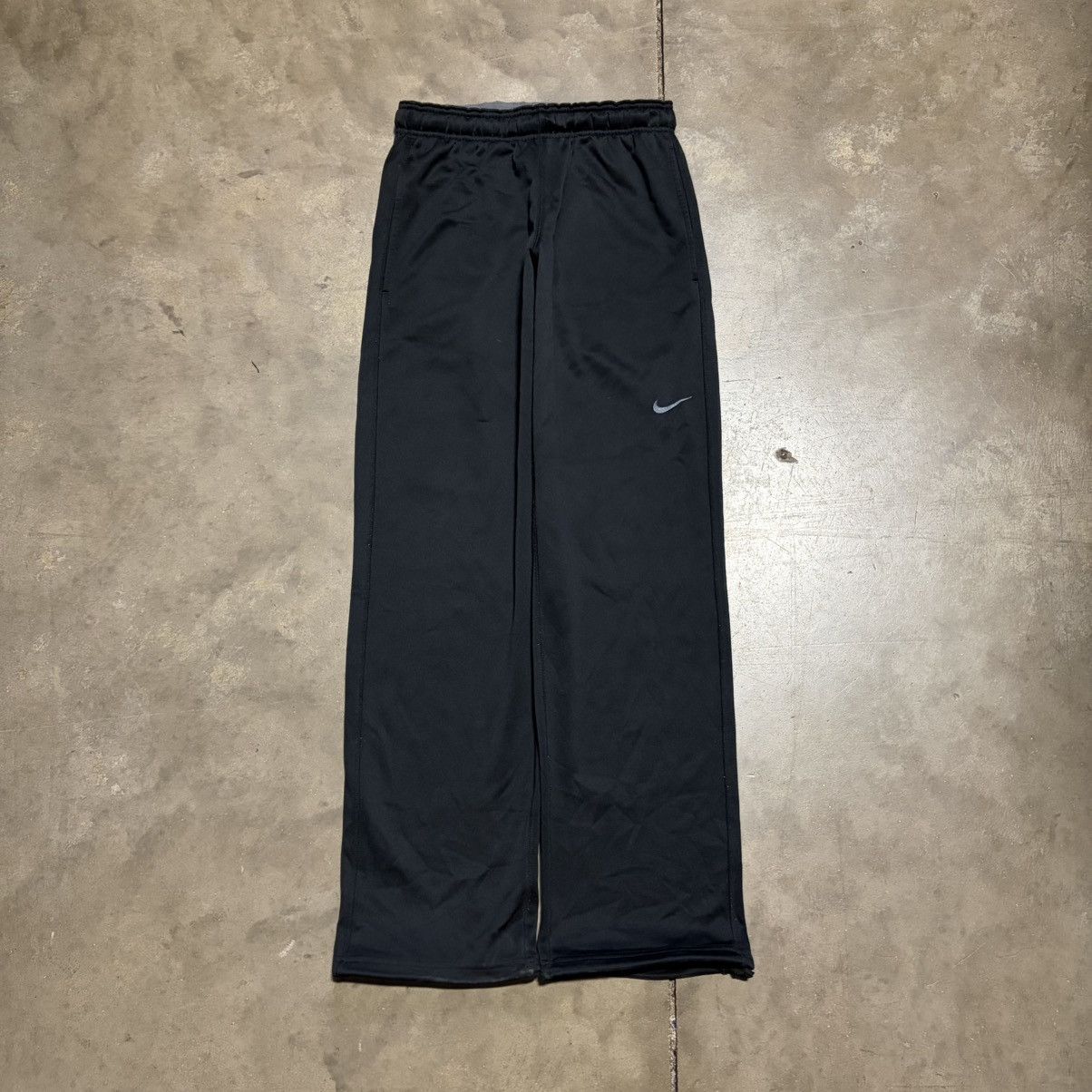 Nike Vintage Nike Mini Swoosh Sweatpants Wide Leg Baggy Y2k Drill Size US 28 / EU 44 - 2 Thumbnail