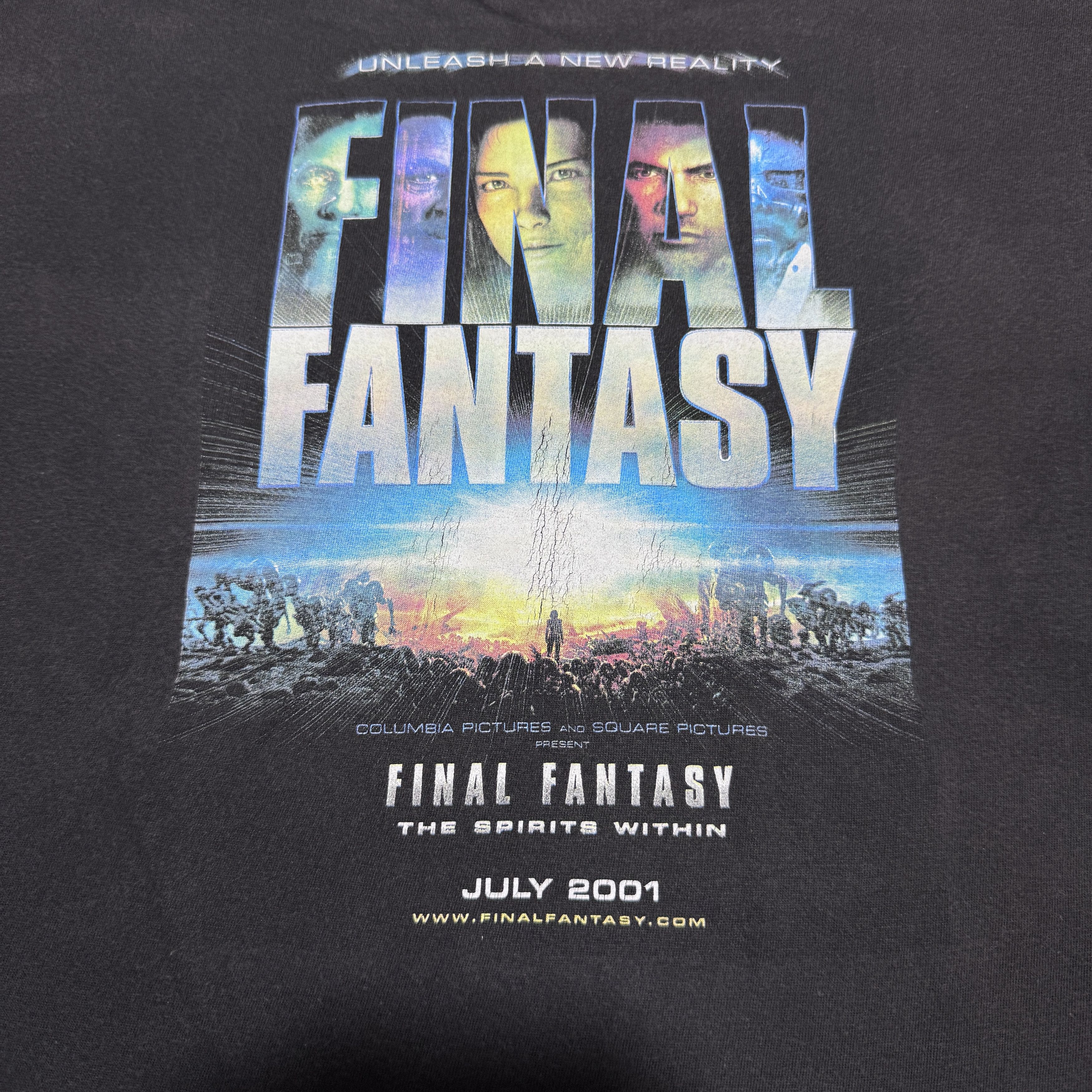 Vintage Vintage Final Fantasy The Spirits Within by Djuice T Shirt Size US L / EU 52-54 / 3 - 1 Thumbnail