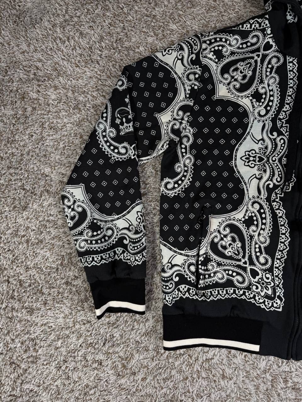 Dolce & Gabbana DOLCE & GABBANA Bandana Print Sweatsuit Set Size US XL / EU 56 / 4 - 5 Thumbnail