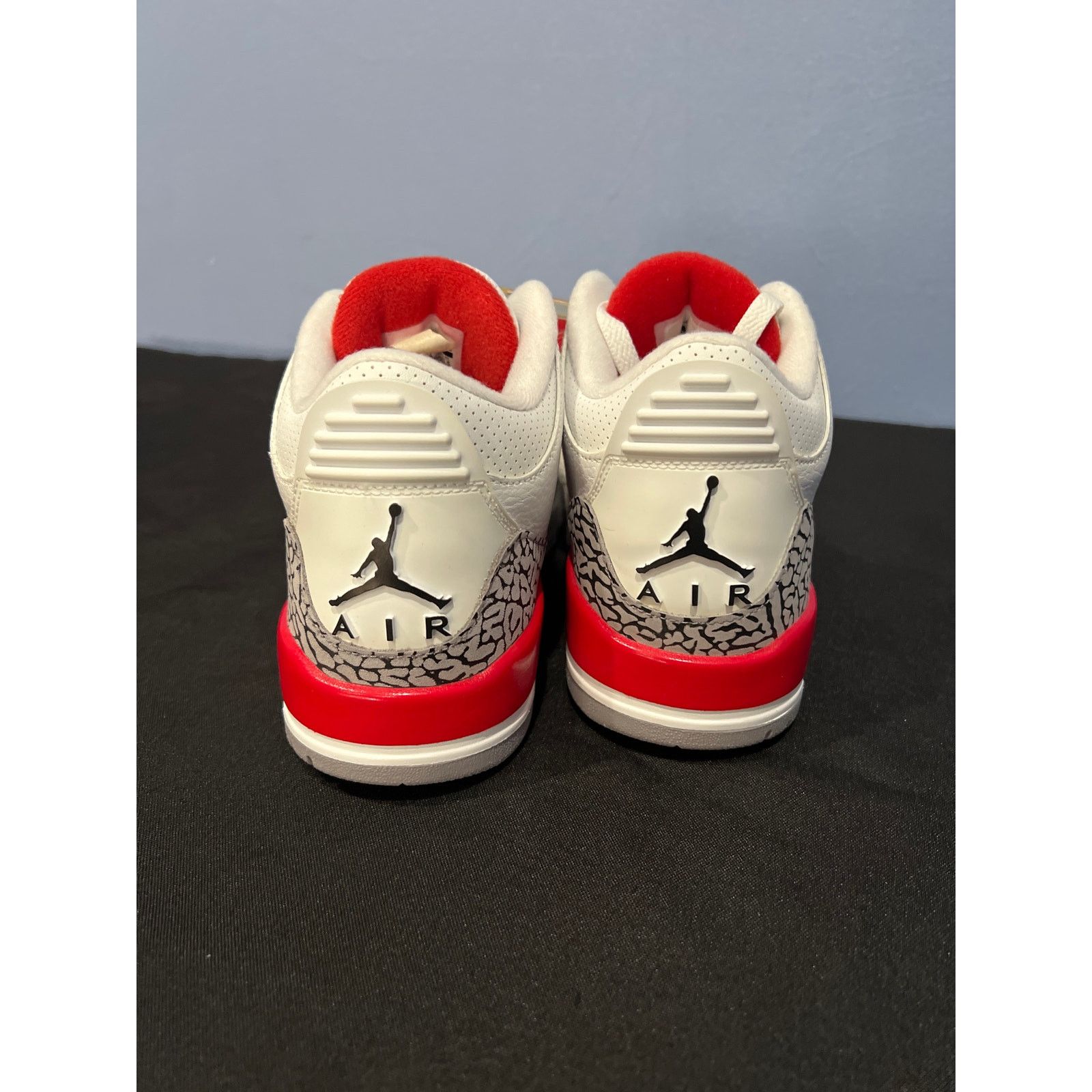 Jordan Brand Jordan 3 White Cement 136064-116 sz 7.5 Size US 7.5 / EU 40-41 - 3 Thumbnail