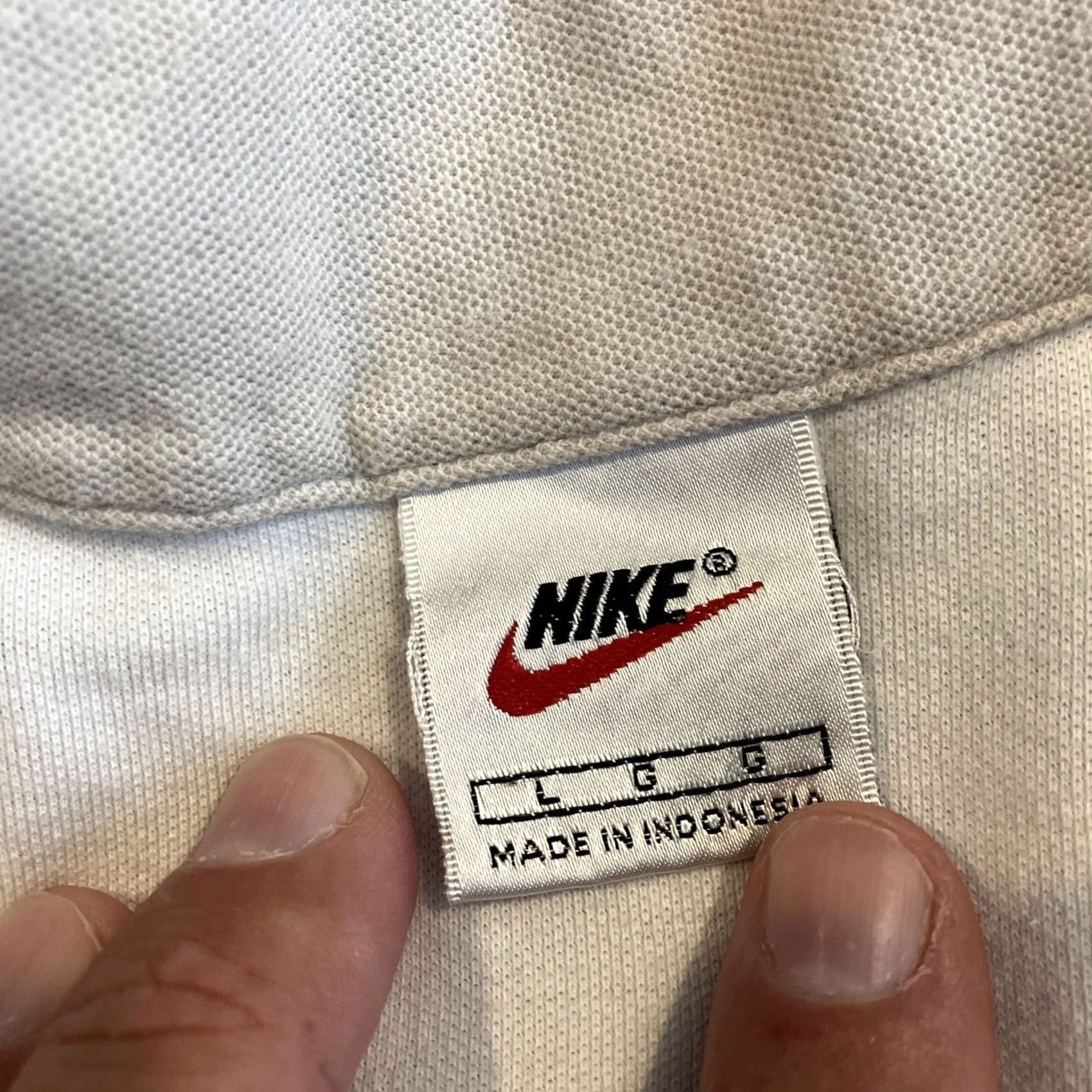 Nike VINTAGE Nike Polo Shirt White Tag 90s Large Mens Short Sleeve Solid White) Size US L / EU 52-54 / 3 - 4 Thumbnail