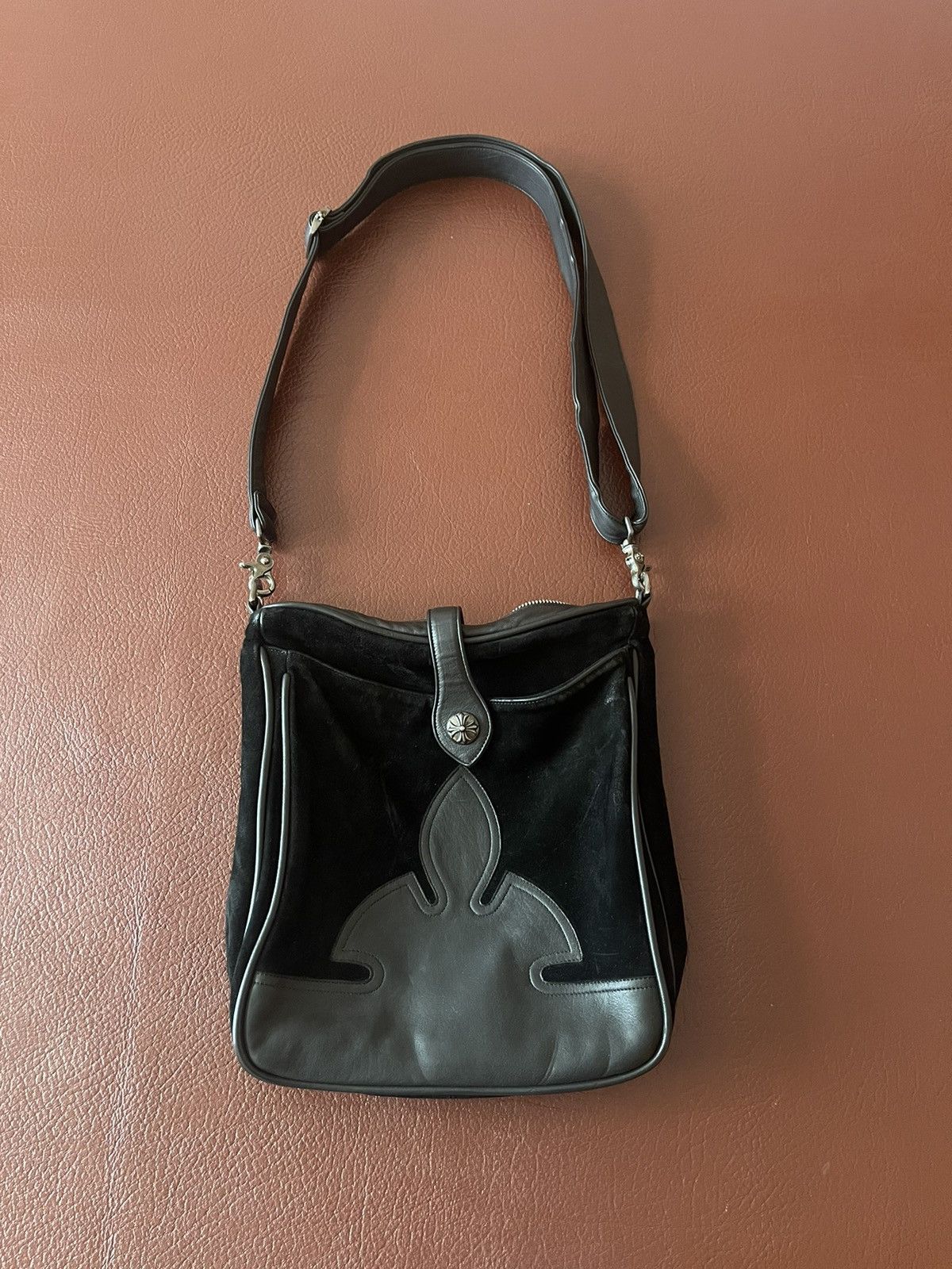 chrome hearts suede shoulder bag rarely