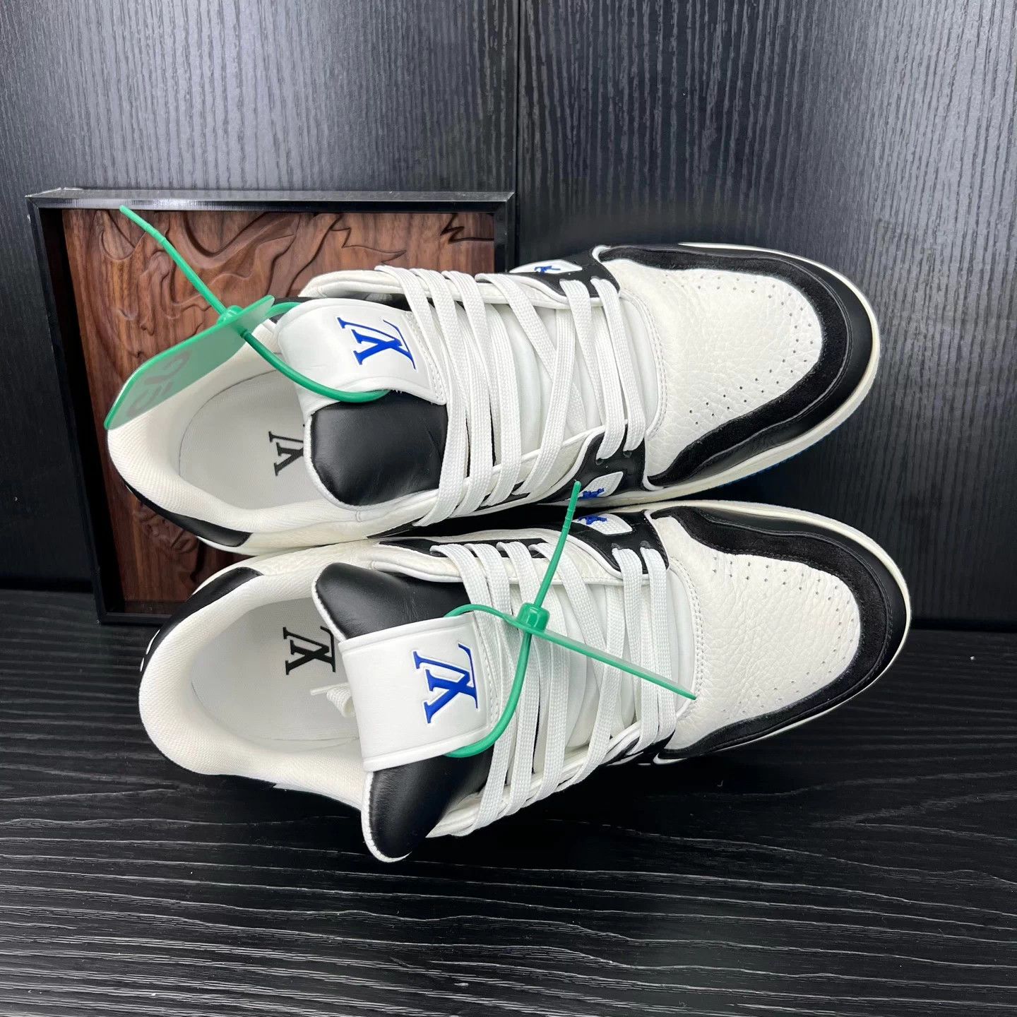 Louis Vuitton LV Trainer Black & Blue US 7 / EUR 41 New Size US 8 / EU 41 - 7 Thumbnail