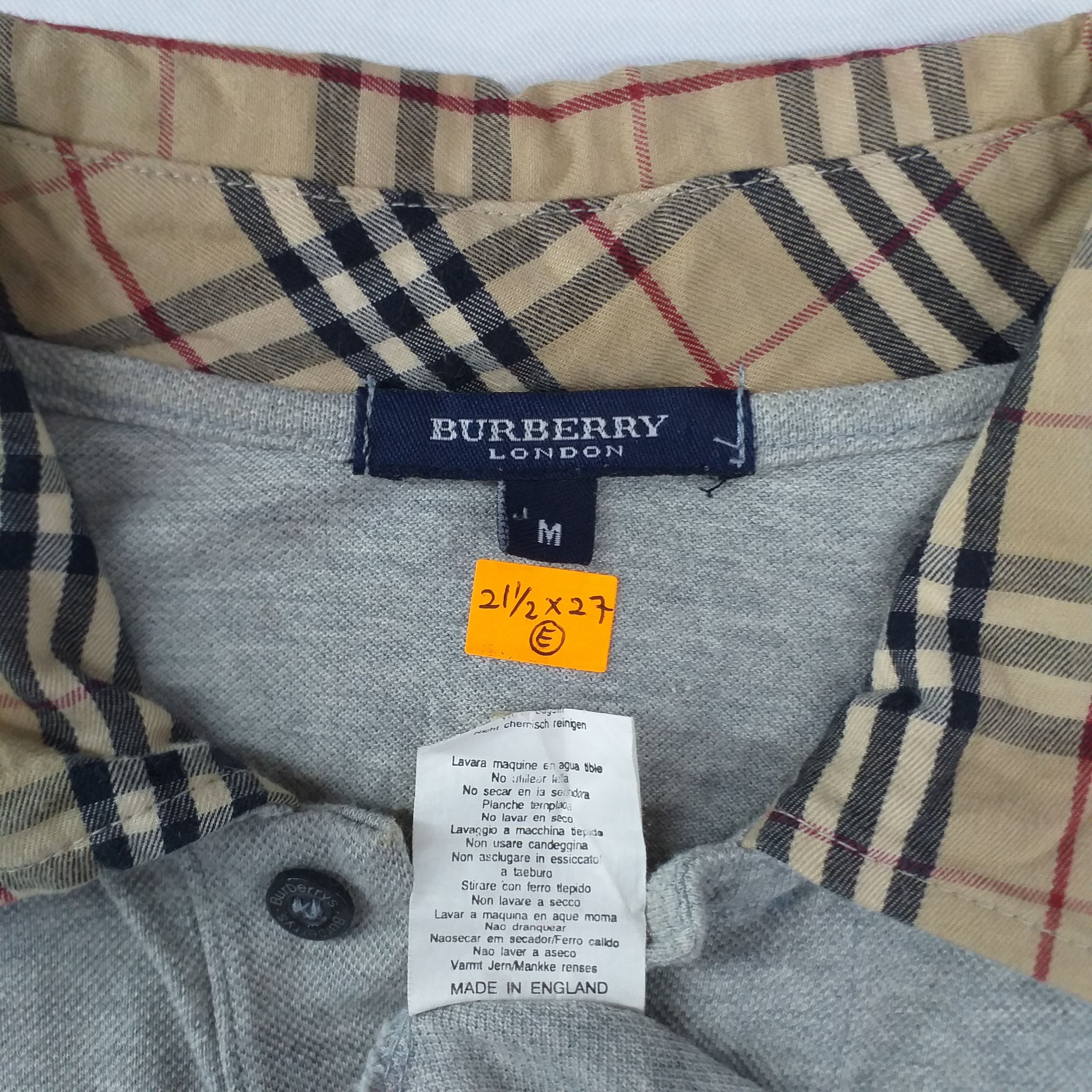 Burberry Vintage Burberry London Button Large Tee -E075 Size US XL / EU 56 / 4 - 3 Thumbnail