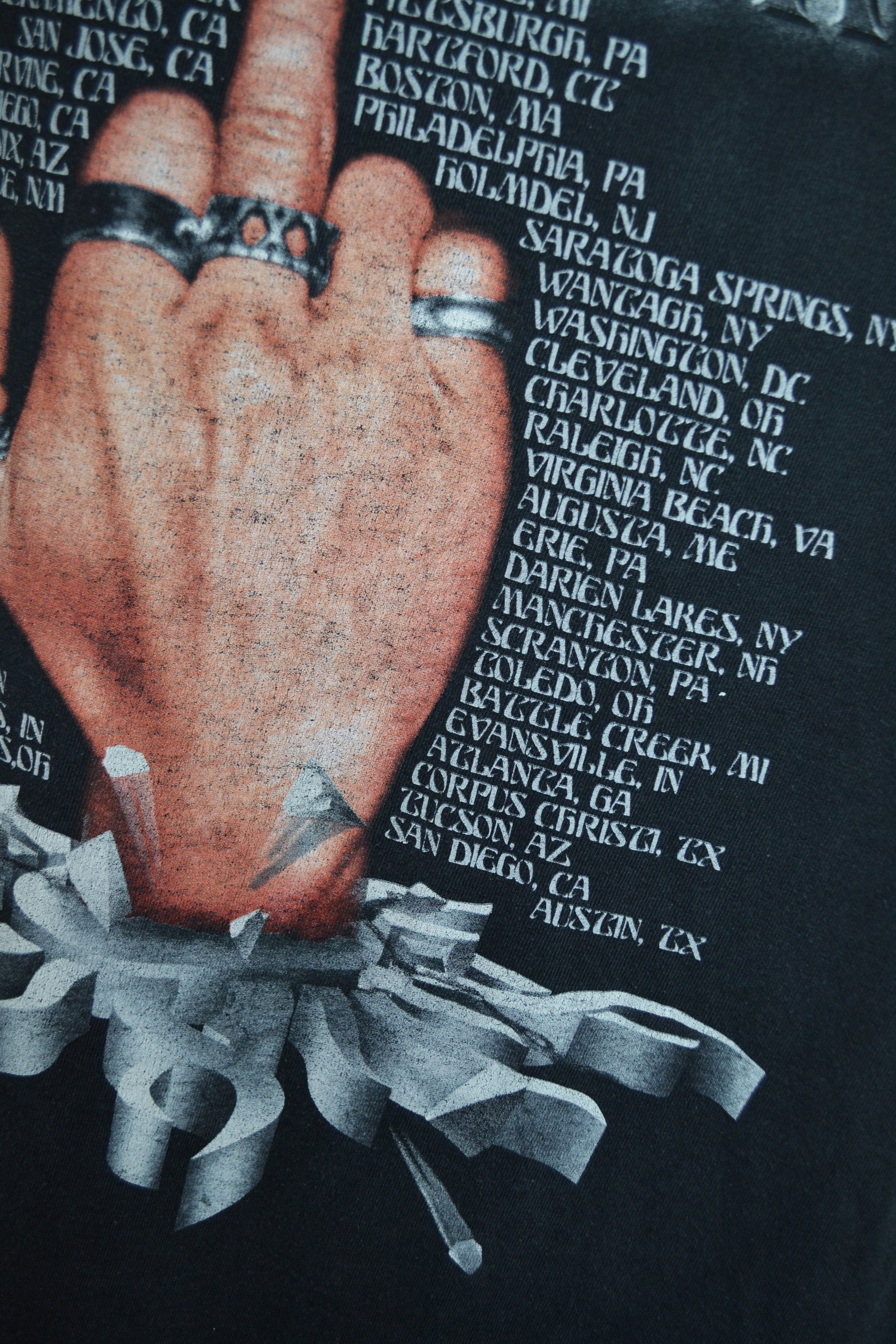 Band Tees Godsmack T-Shirt L Nu Metal 2000 Smack This Tour Size US L / EU 52-54 / 3 - 9 Thumbnail