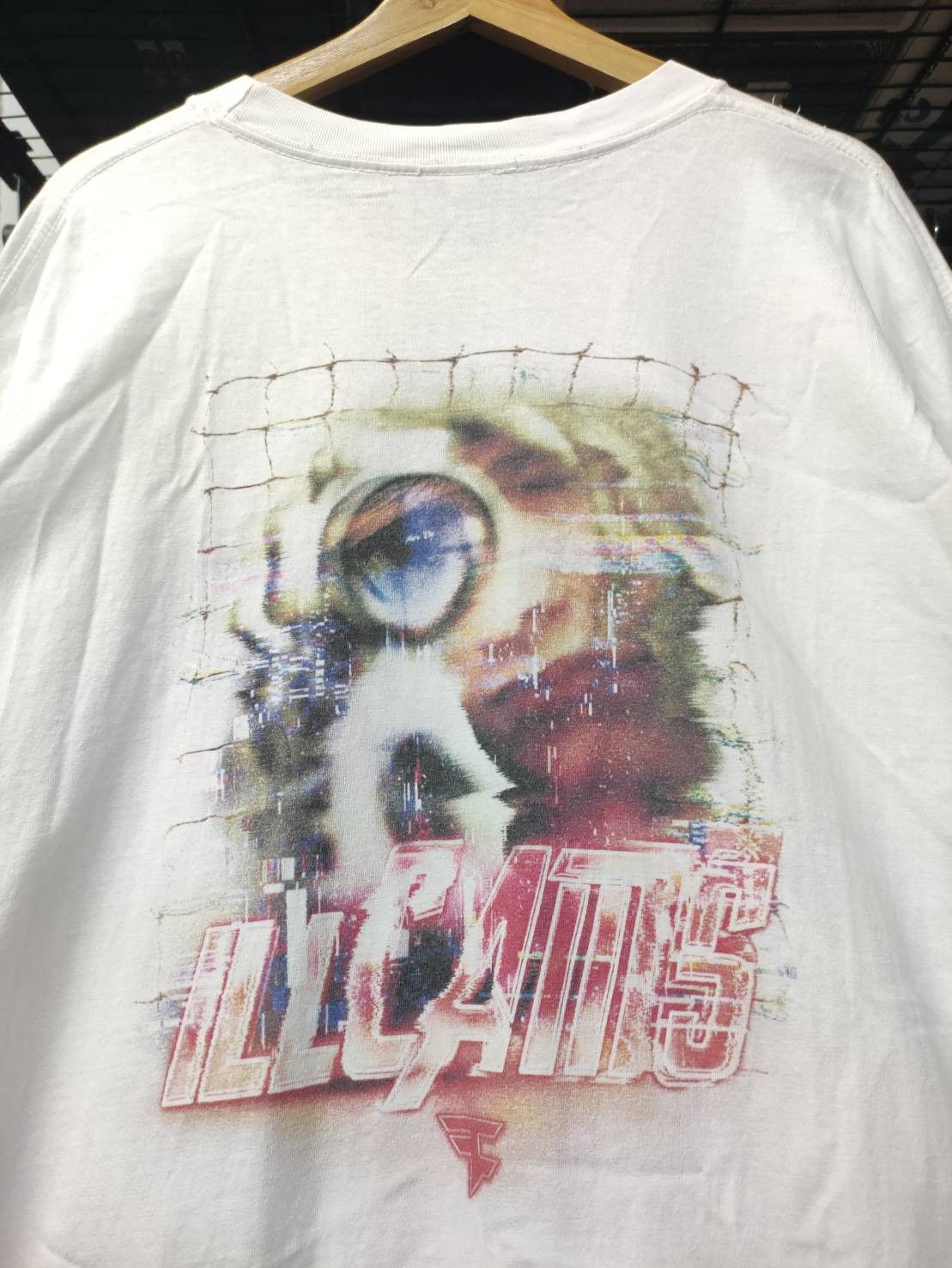 FaZe Rare! Faze Clan ILLCAMS 10 Year Anniversary T-Shirt Size US XL / EU 56 / 4 - 1 Thumbnail