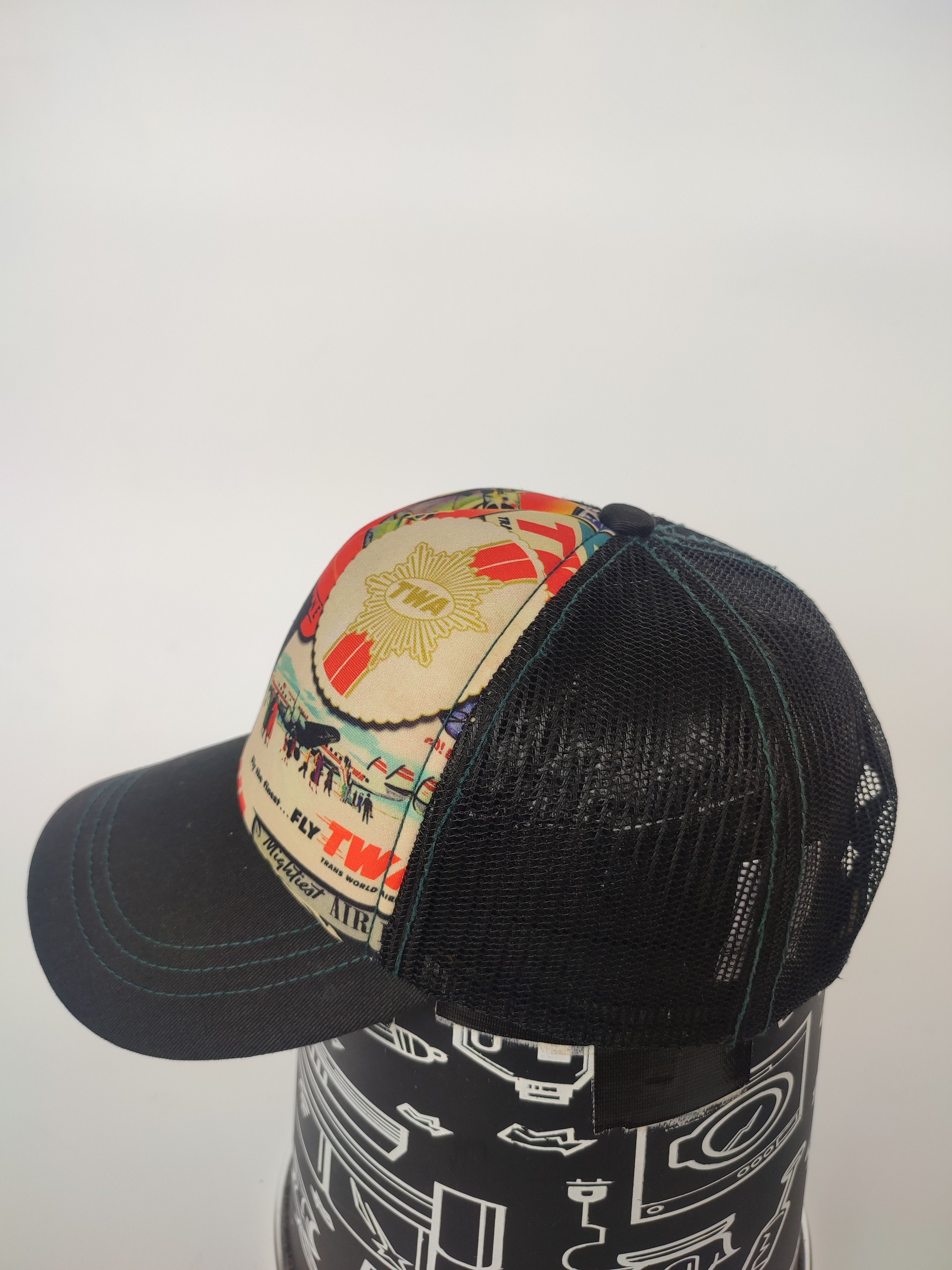 Vintage TWA AEROPLANE PRINTED TRUCKER CAP Size ONE SIZE - 2 Thumbnail